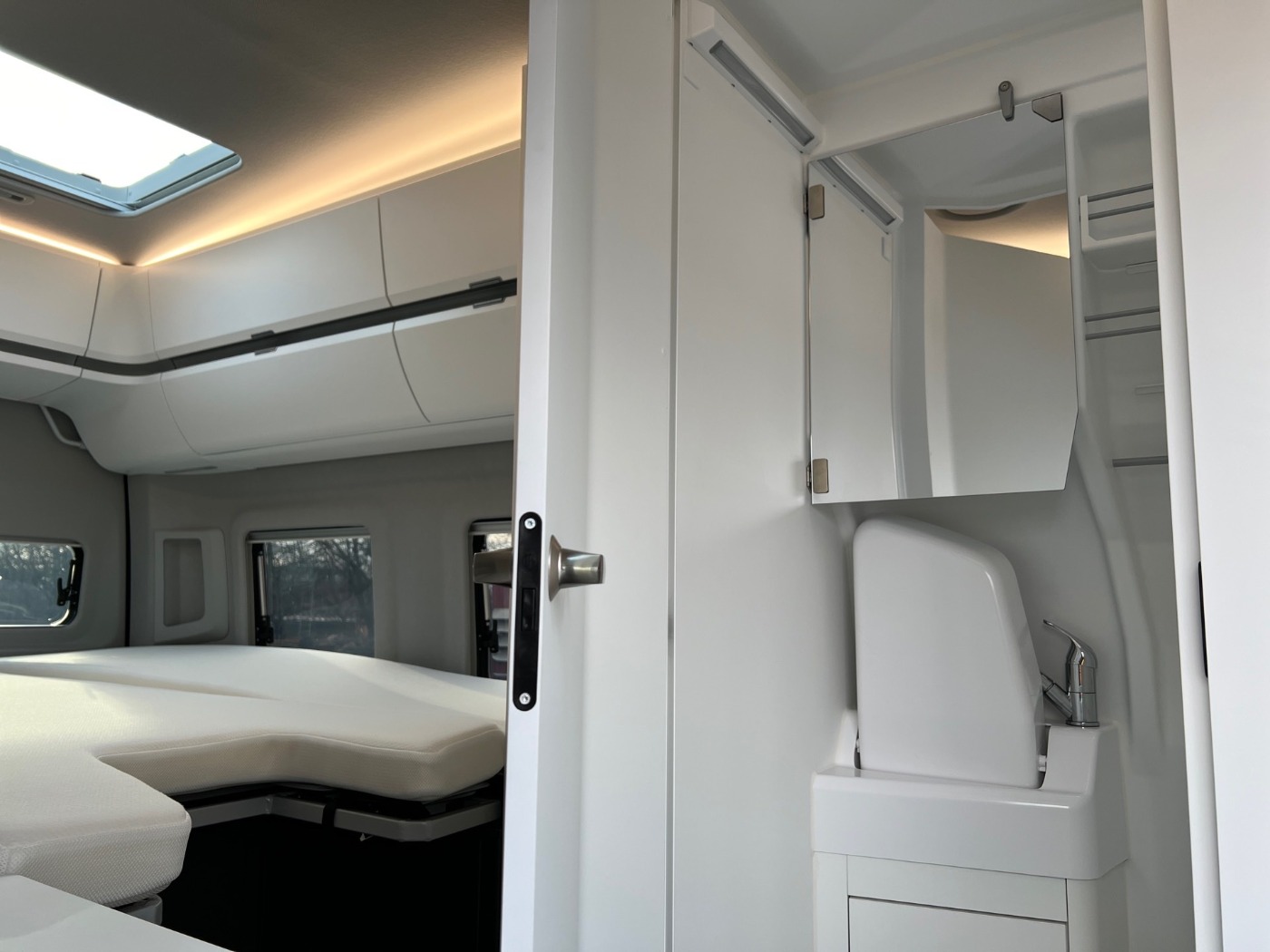 Crafter Grand California 680 TDI Automatik-17