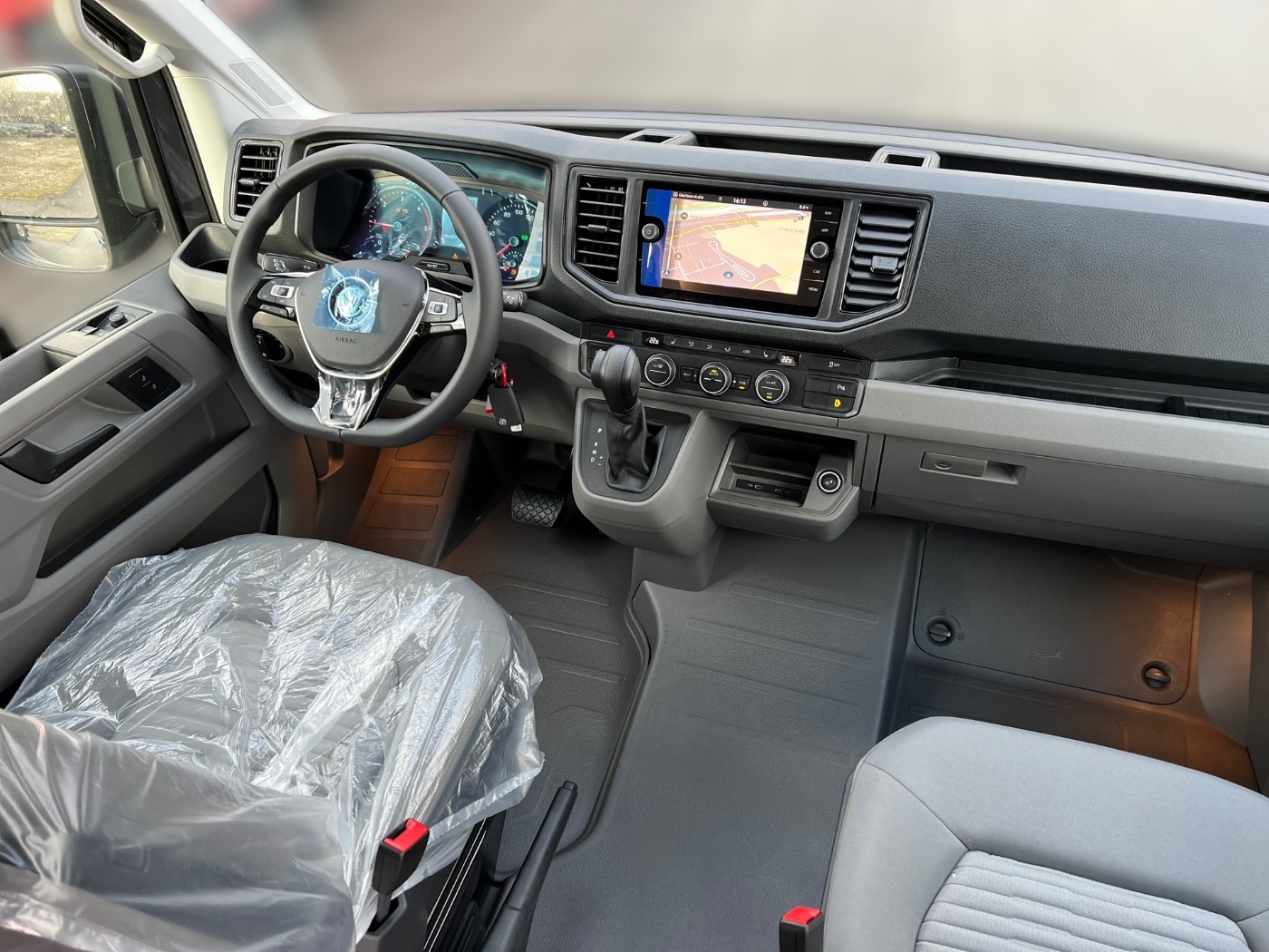 Crafter Grand California 680 TDI Automatik-5