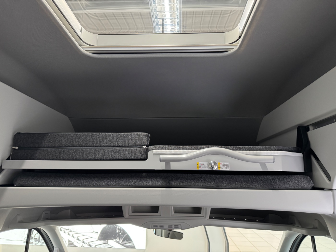Crafter Grand California 600 Camper-6
