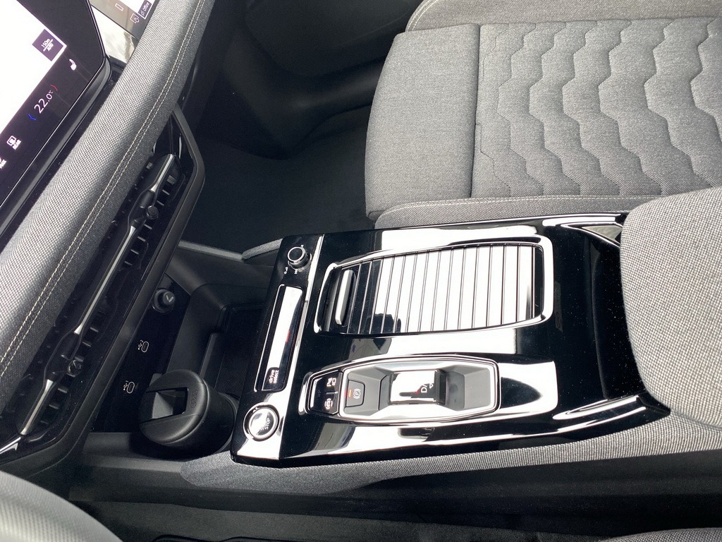 A6 Avant e-tron performance 270 kW-12