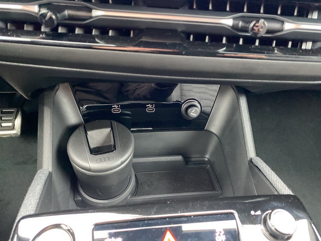 A6 Avant e-tron performance 270 kW-23