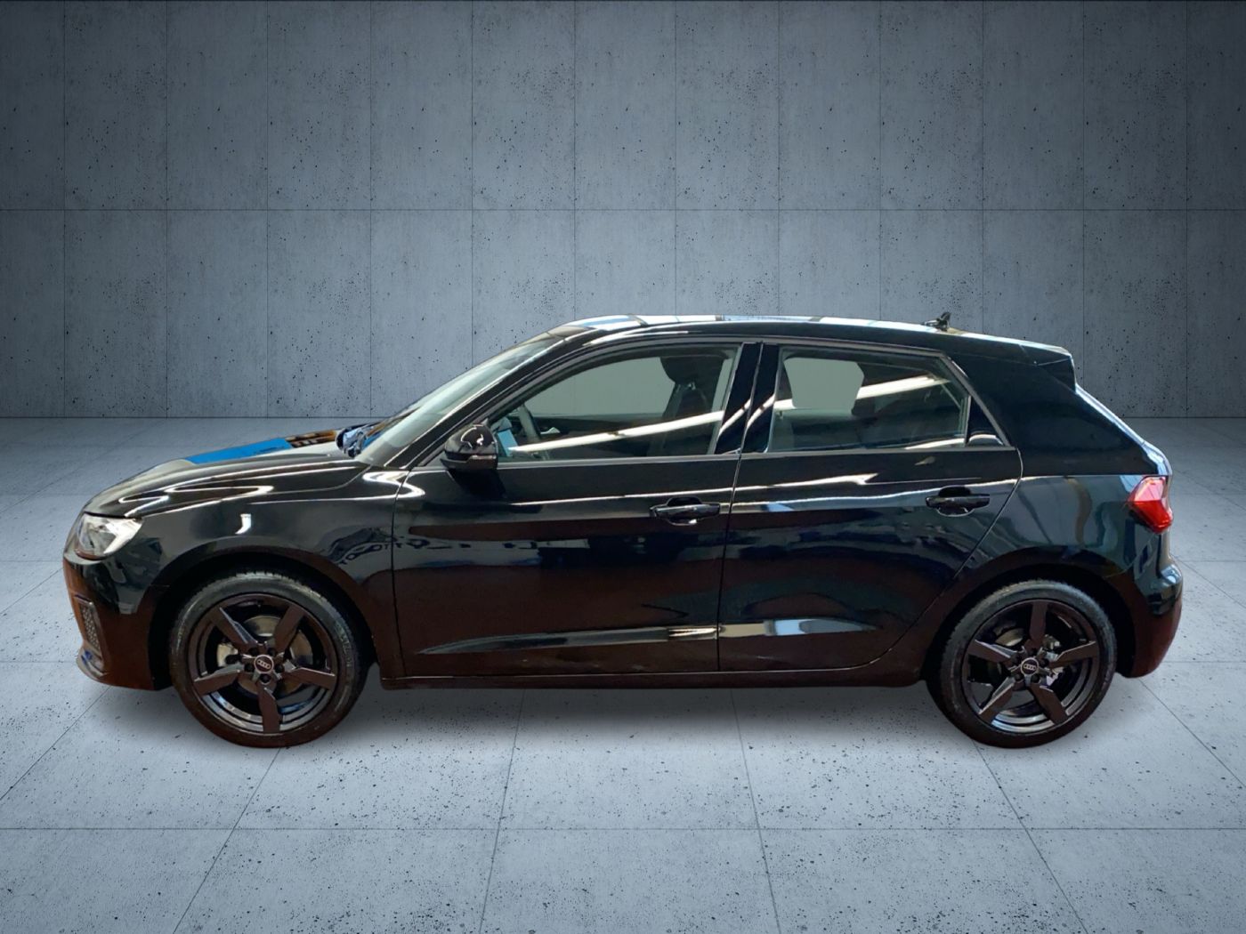 A1 Sportback advanced 30 TFSI S tr.-1