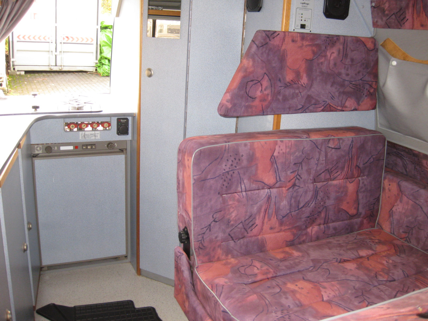 T4 Carthago Malibu 32.1 LR-12