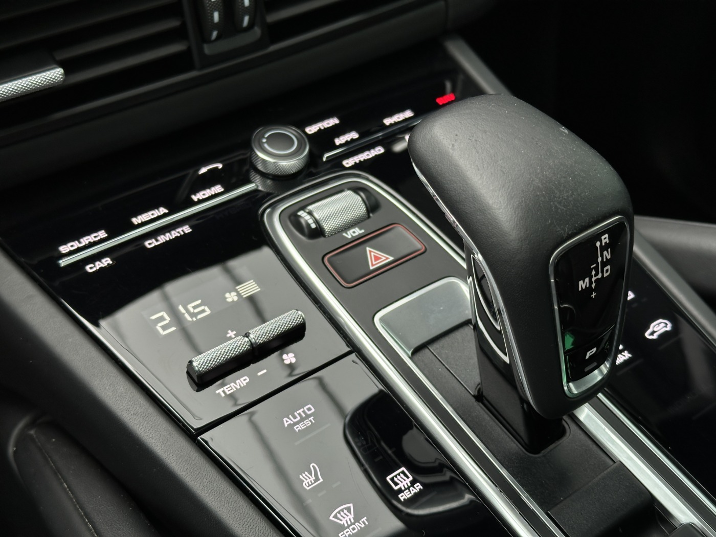 Cayenne GTS Coup-11