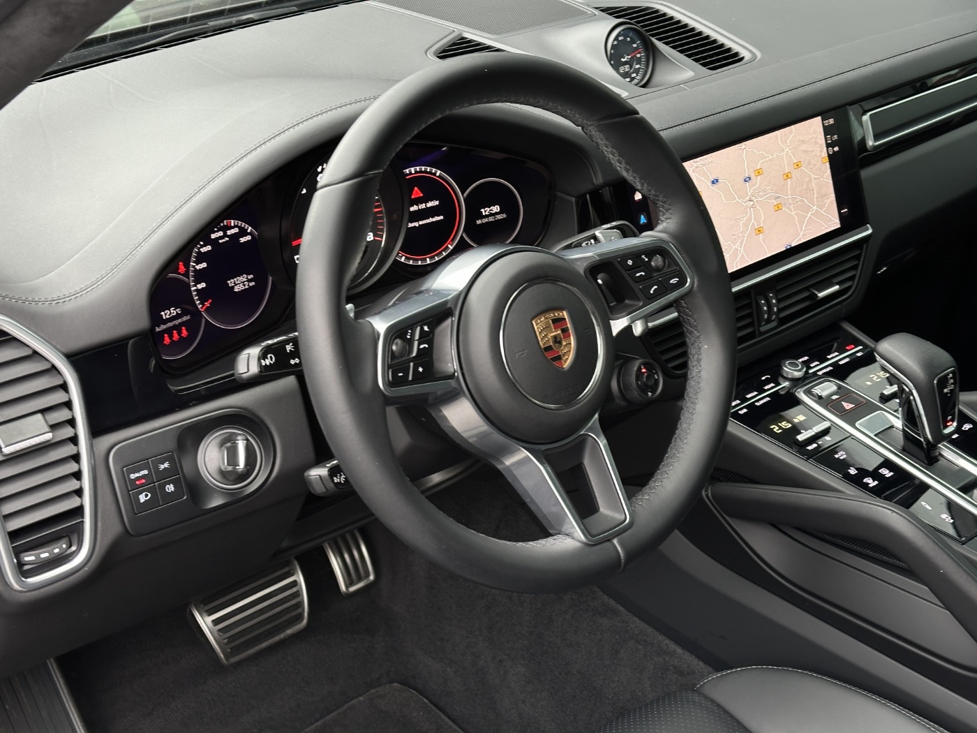 Cayenne GTS Coup-6