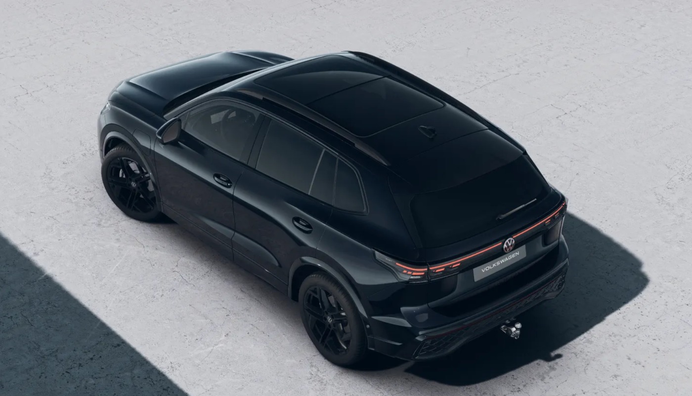 Tiguan R-Line Hybrid 335.--7