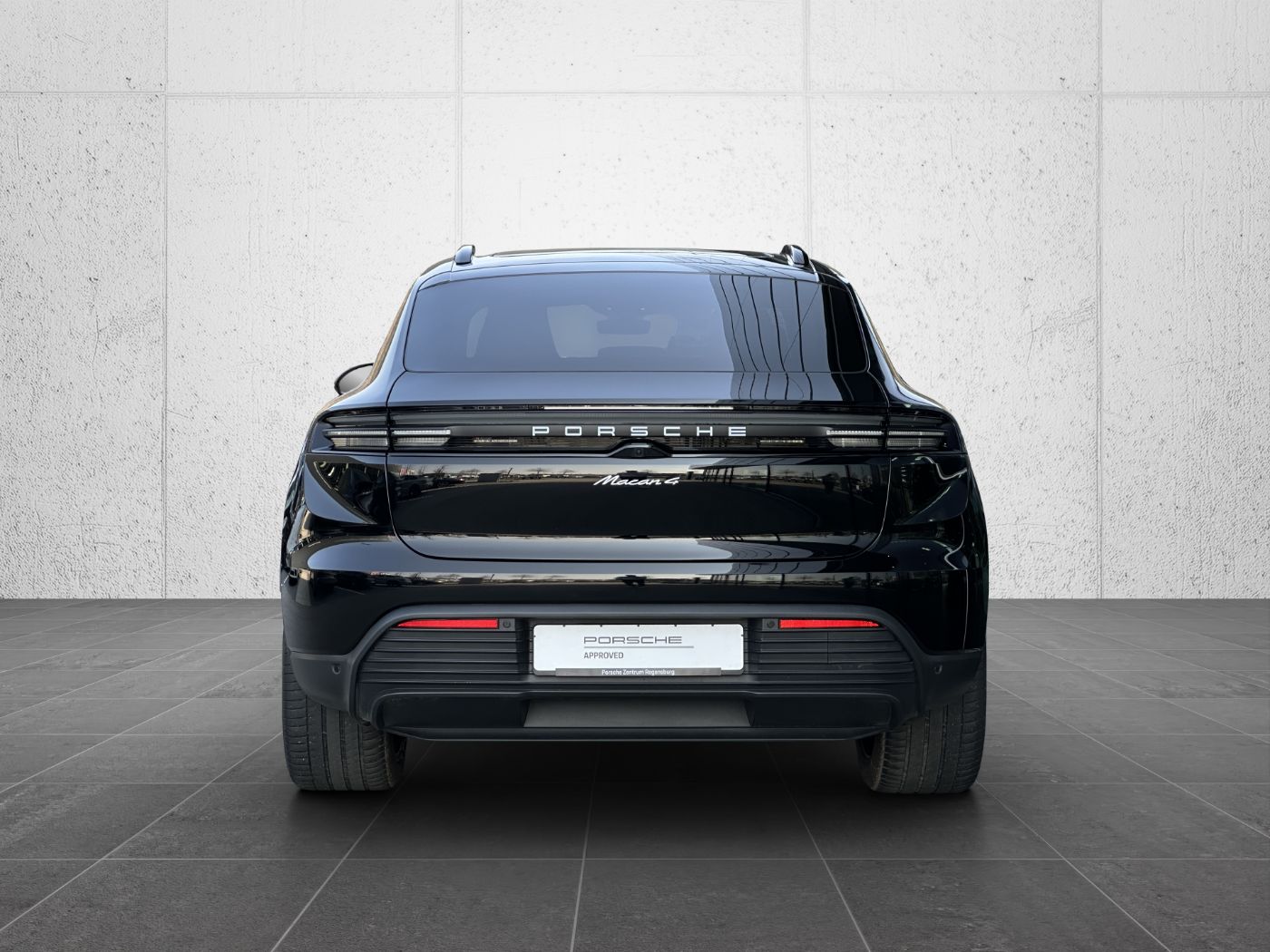 Macan 4-4