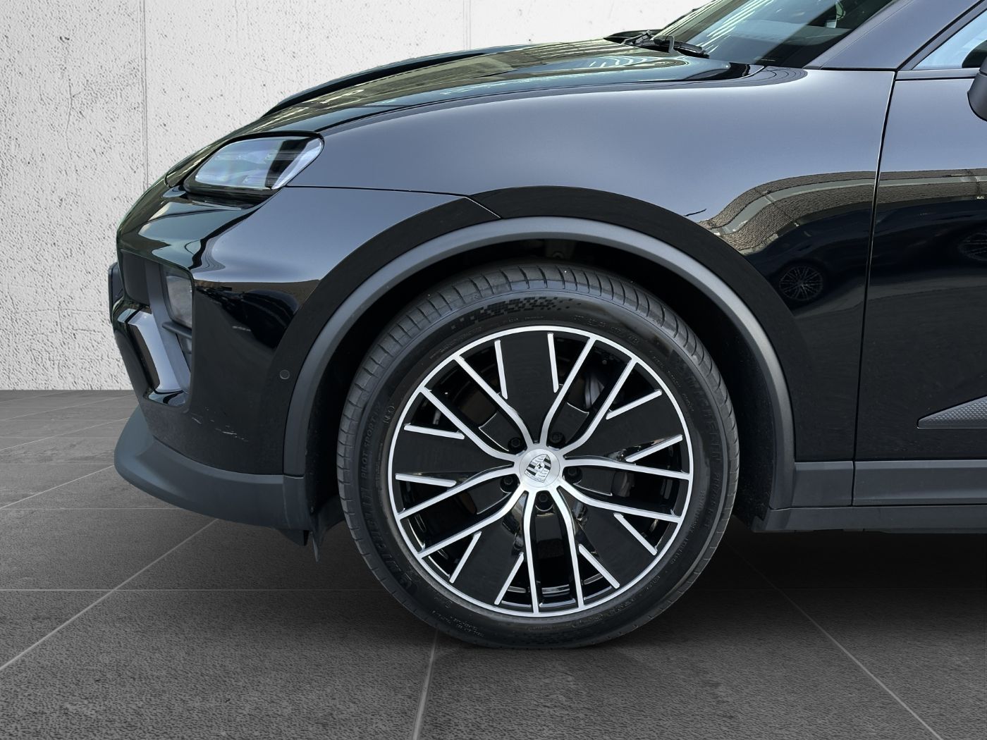 Macan 4-5