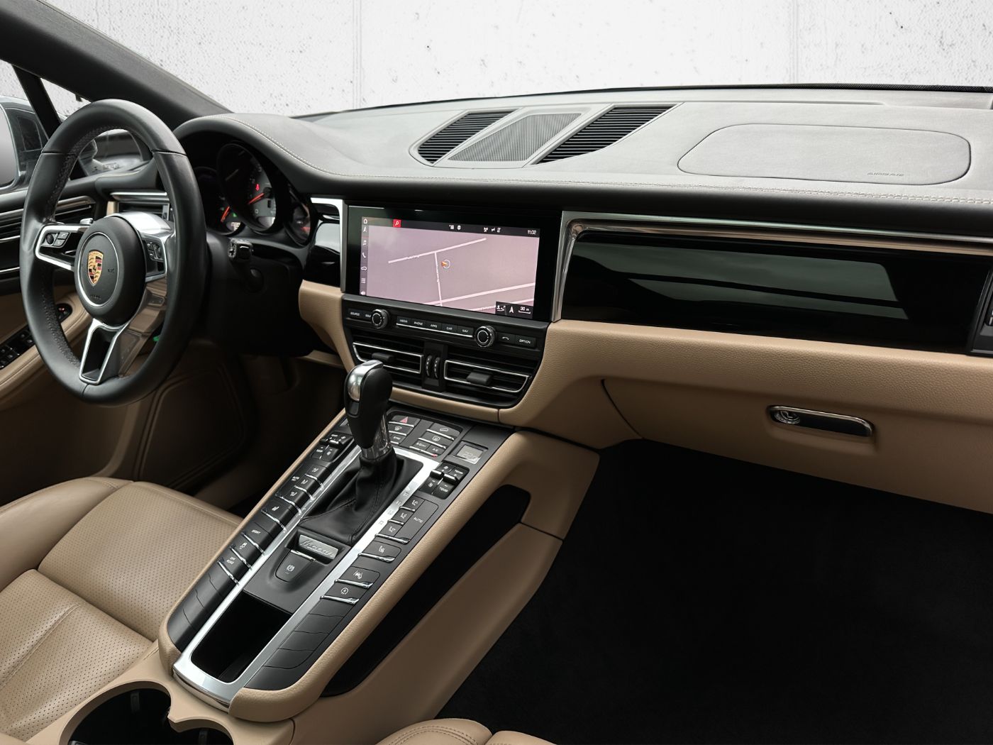 Macan S-9