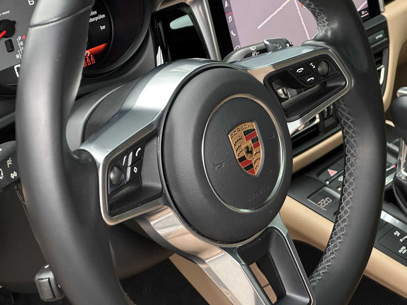 Macan S-13