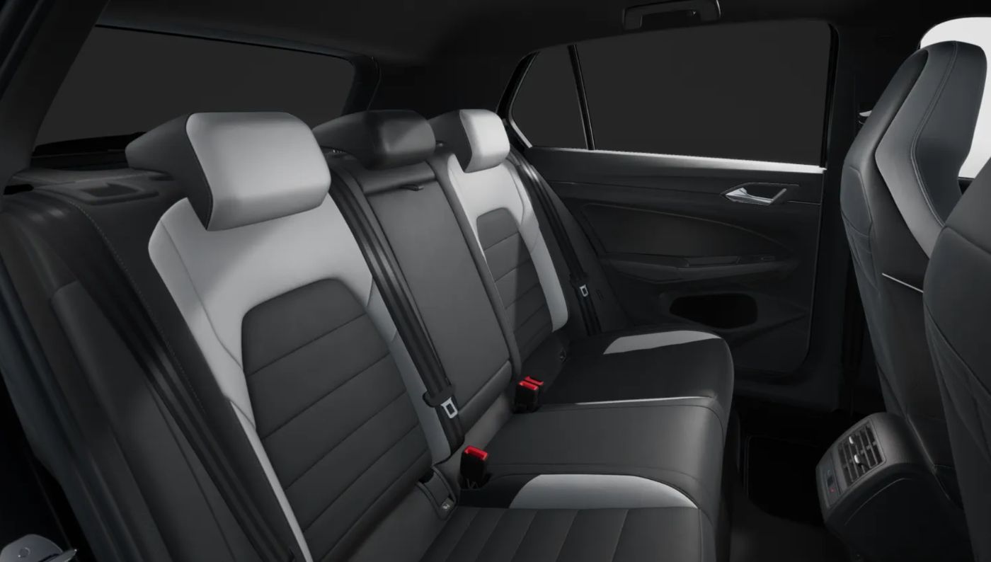 Golf GTE eHybrid 369&euro; netto-11