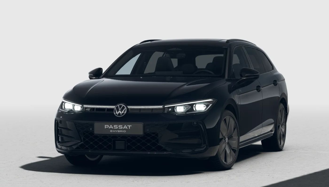 Passat R-Line Hybrid-1