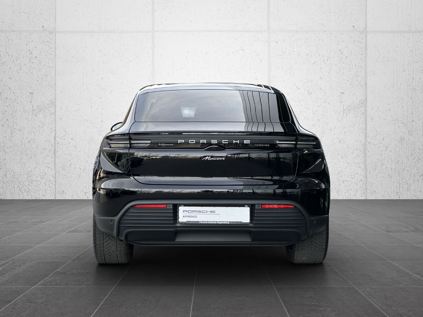 Macan-4