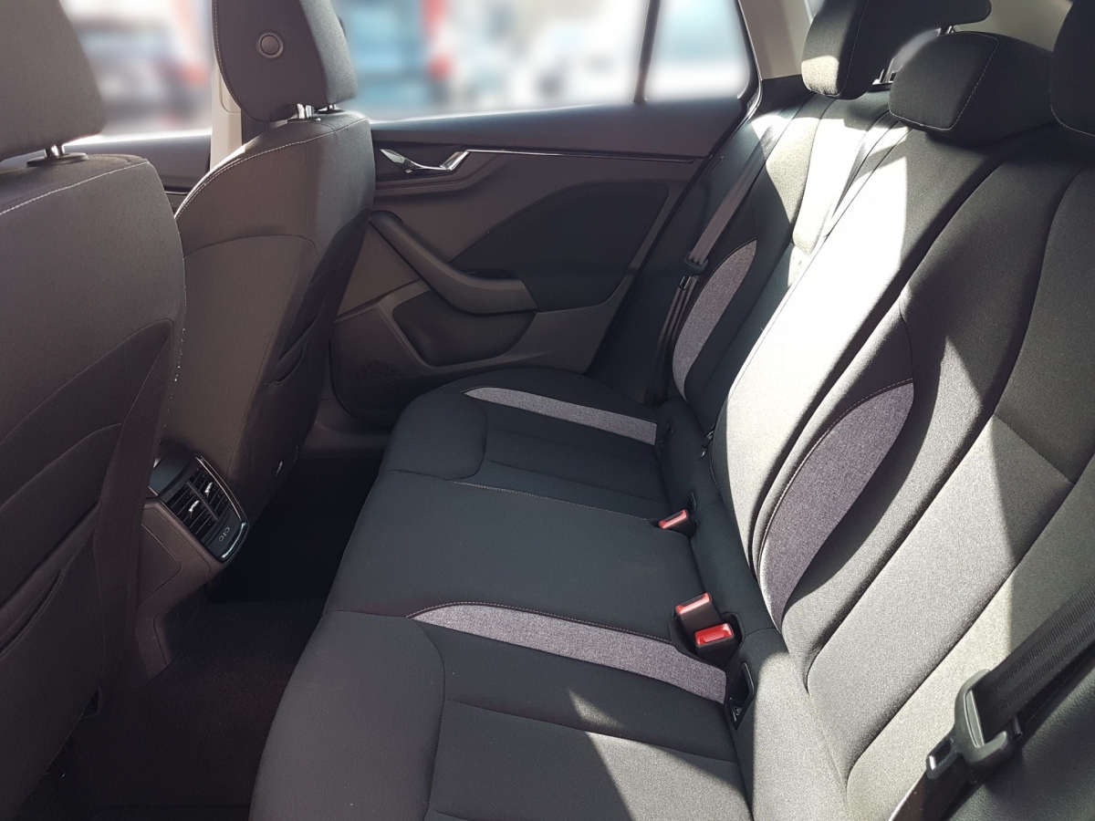 Scala Selection 1.0 TSI DSG /KAMERA /ACC /NAVI-5