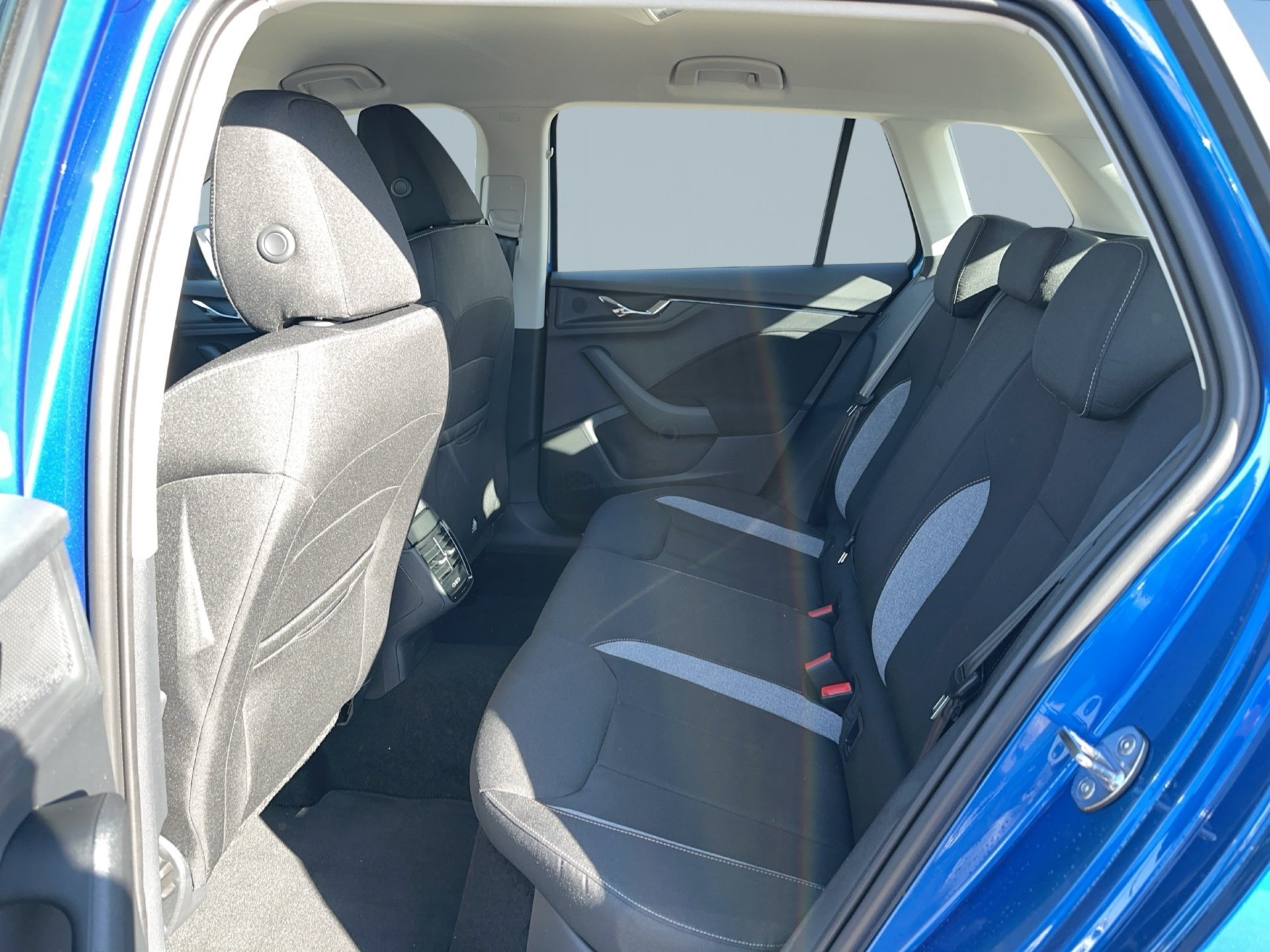 Kamiq Selection 1.0l TSI DSG AHK/NAVI/SHZ/LED-10