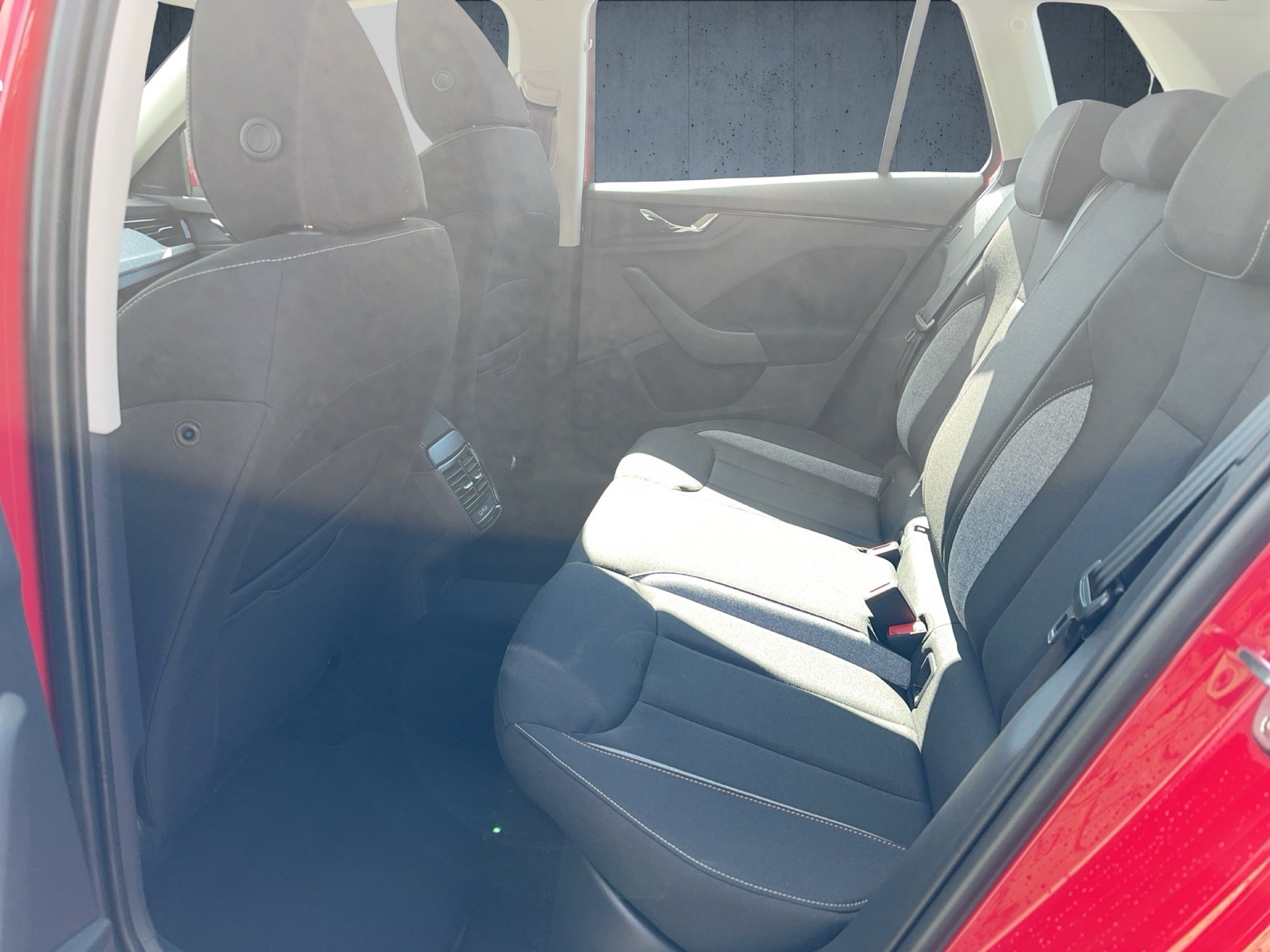 Kamiq Selection 1.0l TSI DSG AHK/NAVI/SHZ/LED-10