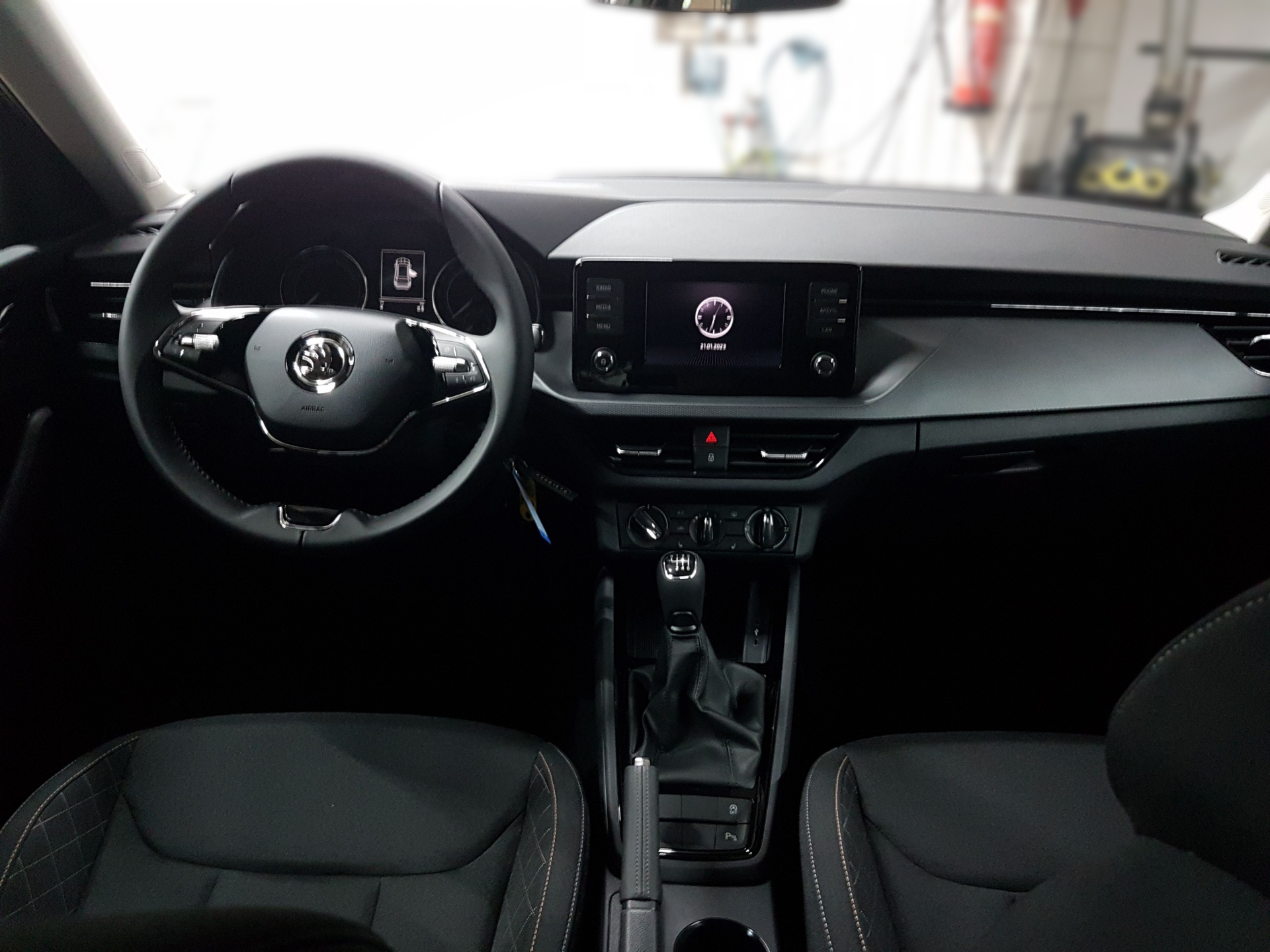 Kamiq Ambition 1.0l TSI KLIMA/SHZ/LM/PDC-9