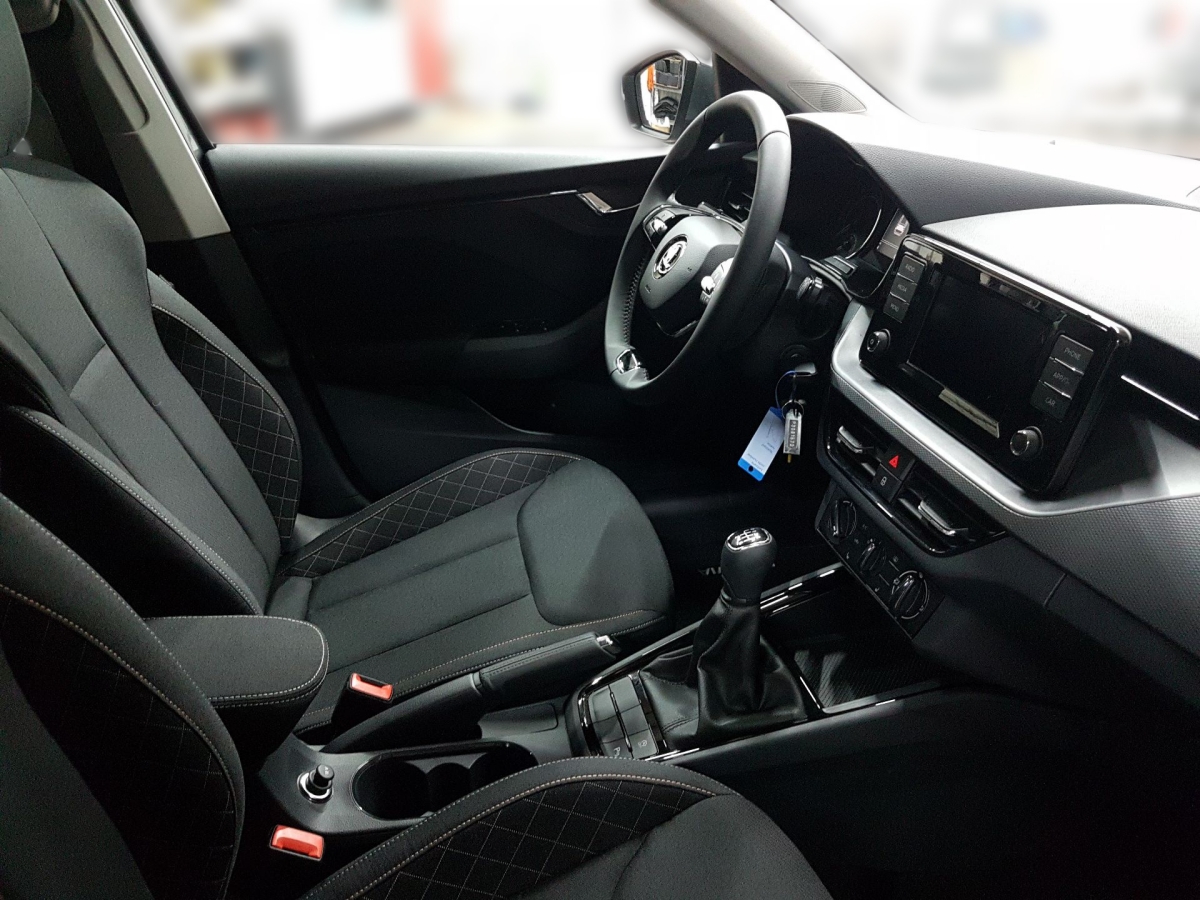 Kamiq Ambition 1.0l TSI KLIMA/SHZ/LM/PDC-14