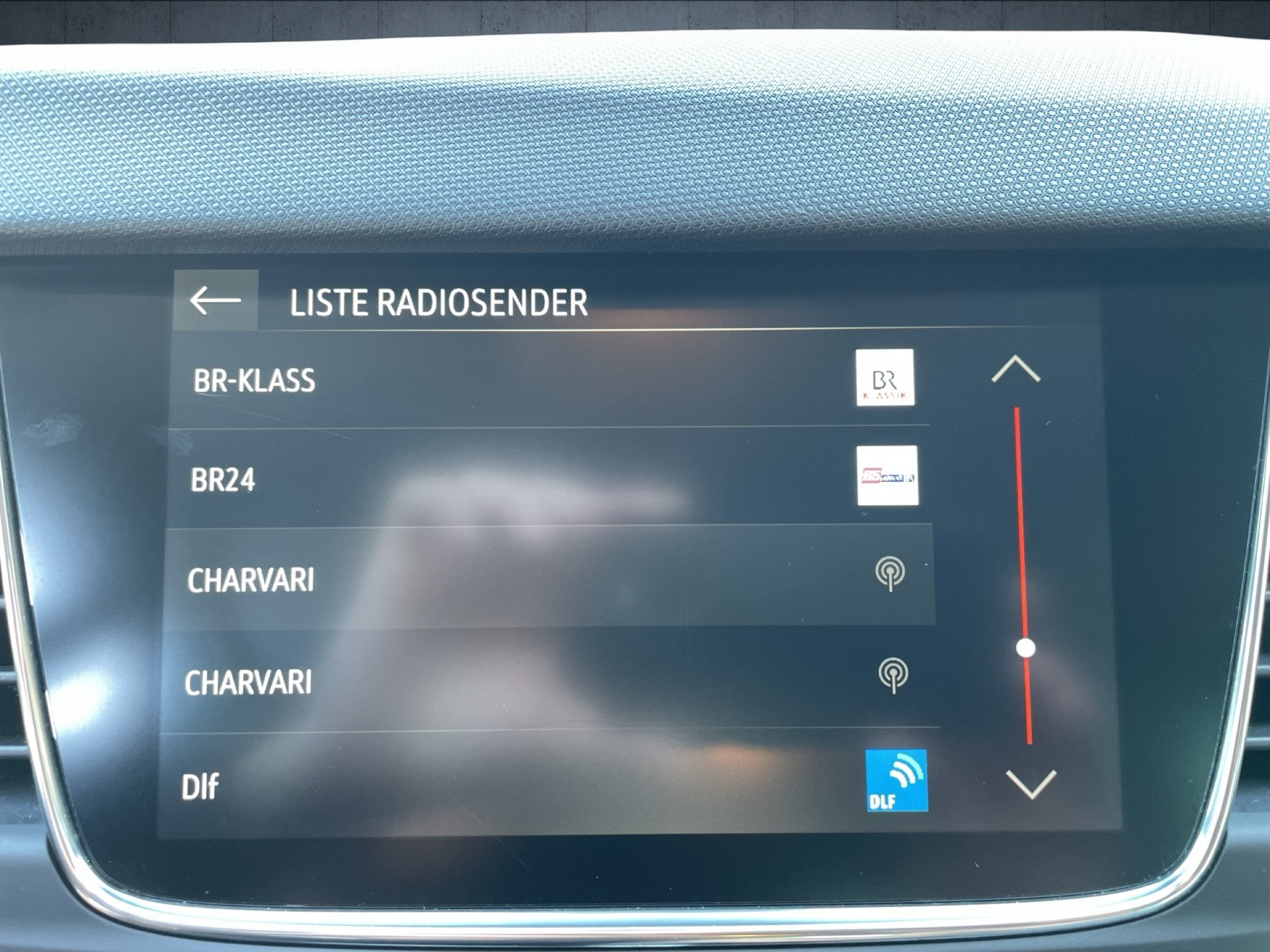 Crossland Business Elegance 1.2 Turbo-20