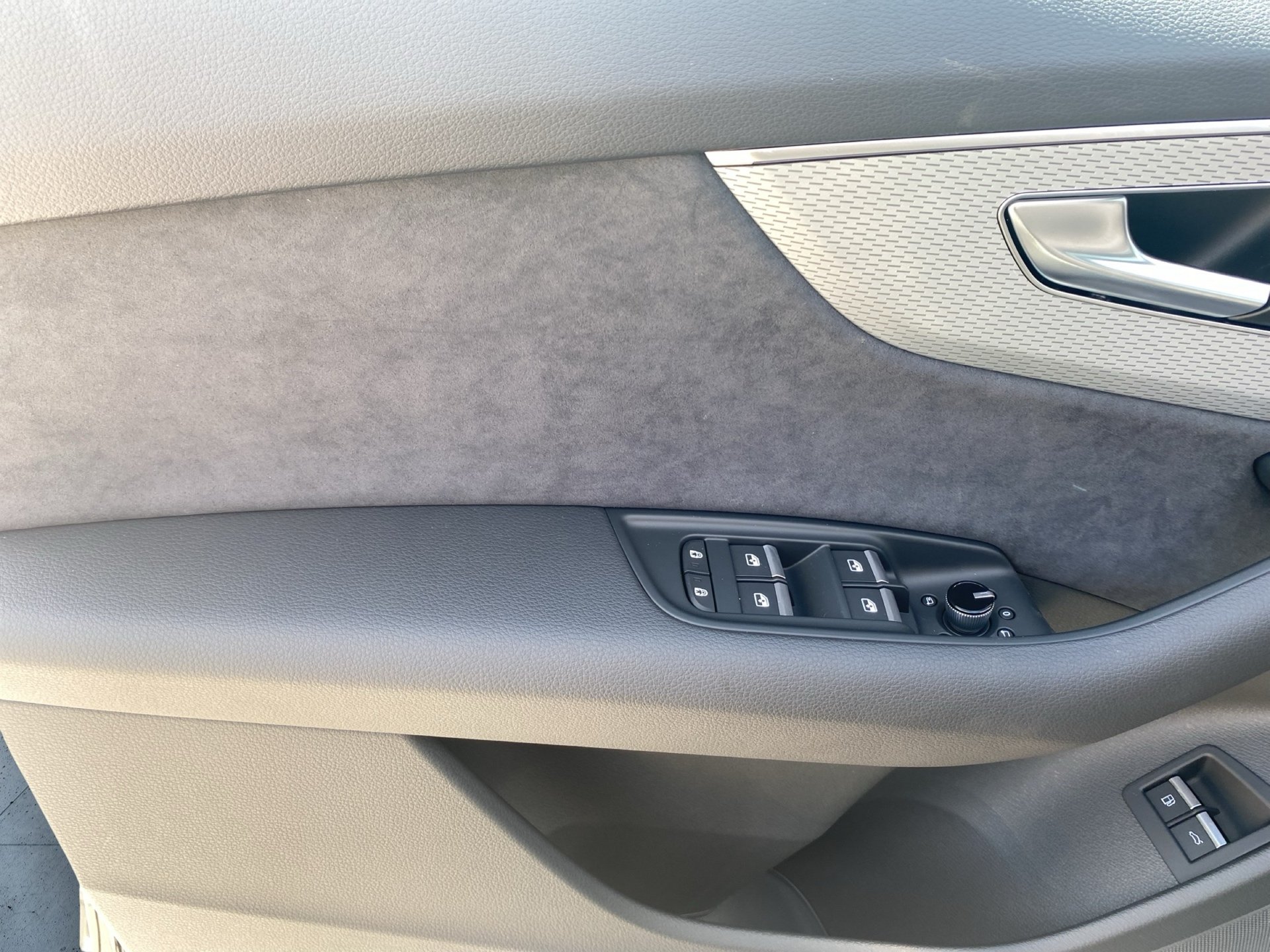 Q7 SUV S line business TFSI e qu. tiptr.-16