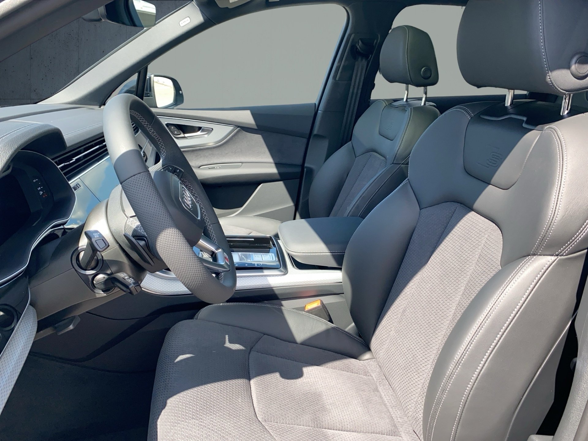 Q7 SUV S line business TFSI e qu. tiptr.-7
