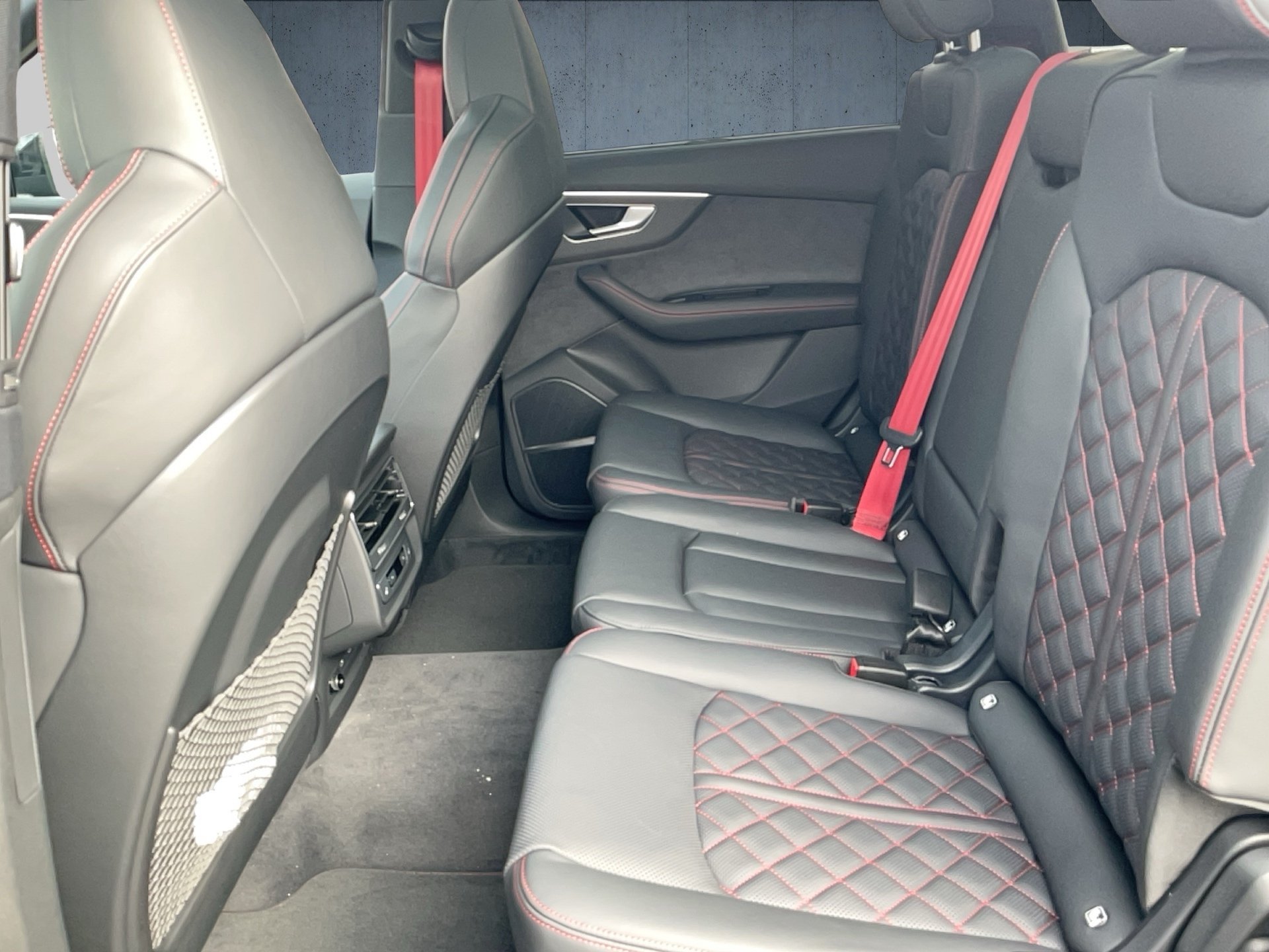 Q7 SUV S line business TFSI e qu. tiptr.-11
