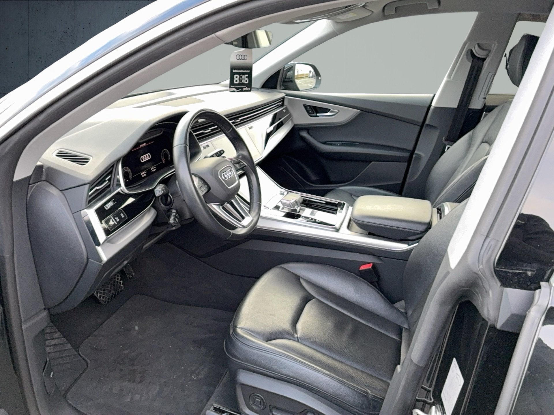 Q8 SUV 55 TFSI qu. tiptr.-8