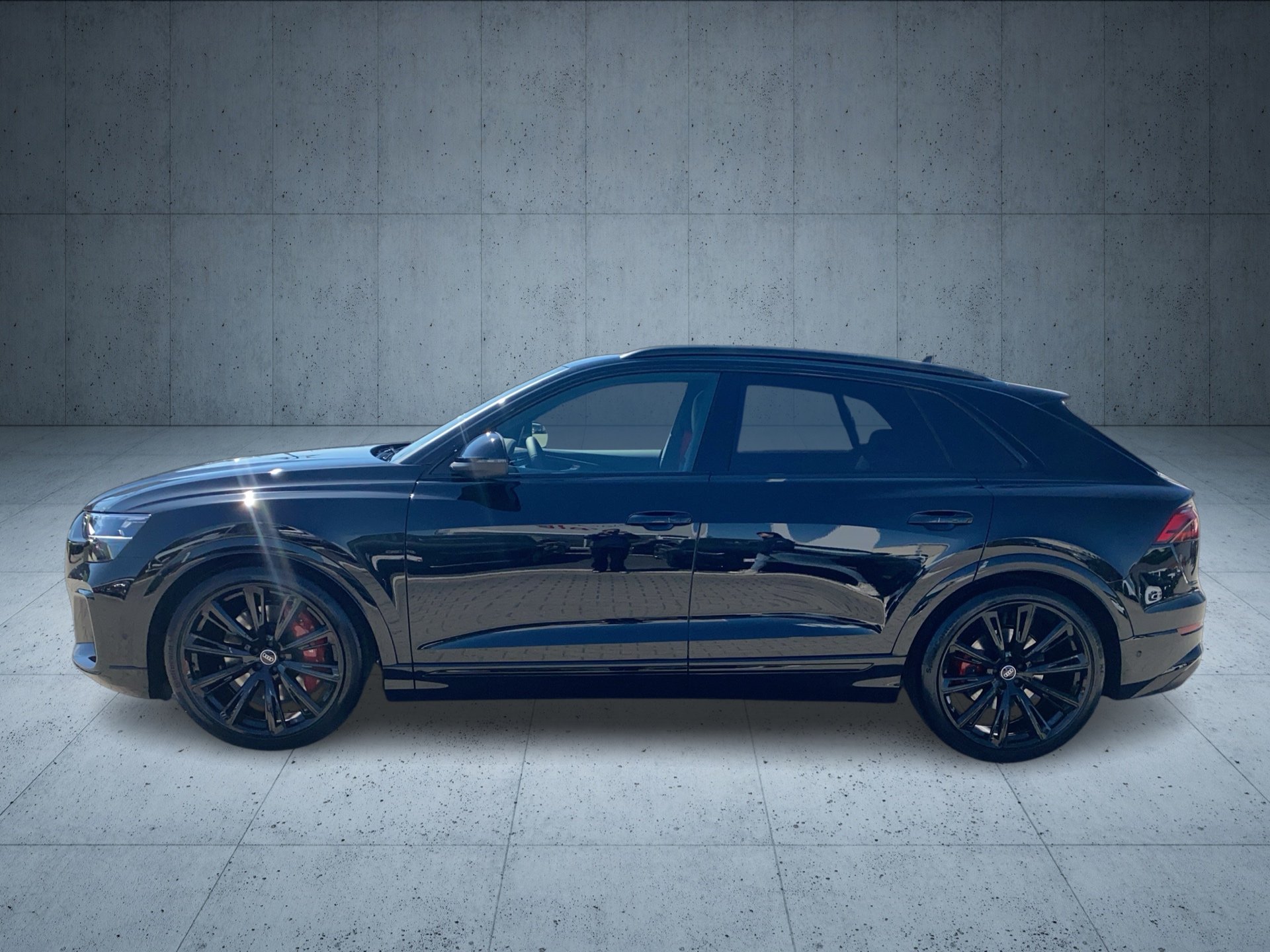 SQ8 SUV TFSI tiptr.-1