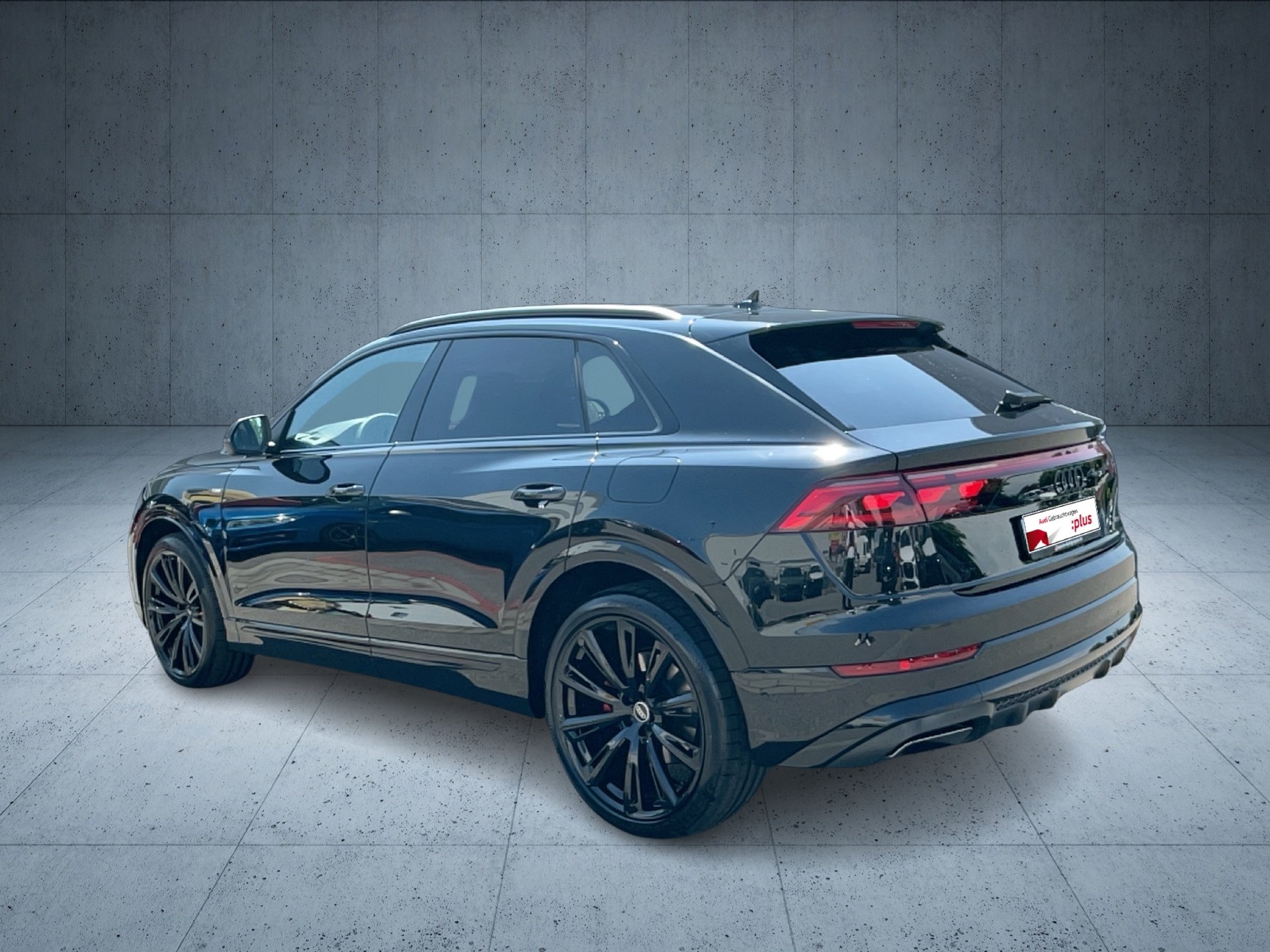 Q8 SUV S line business TFSI e qu tiptr-2