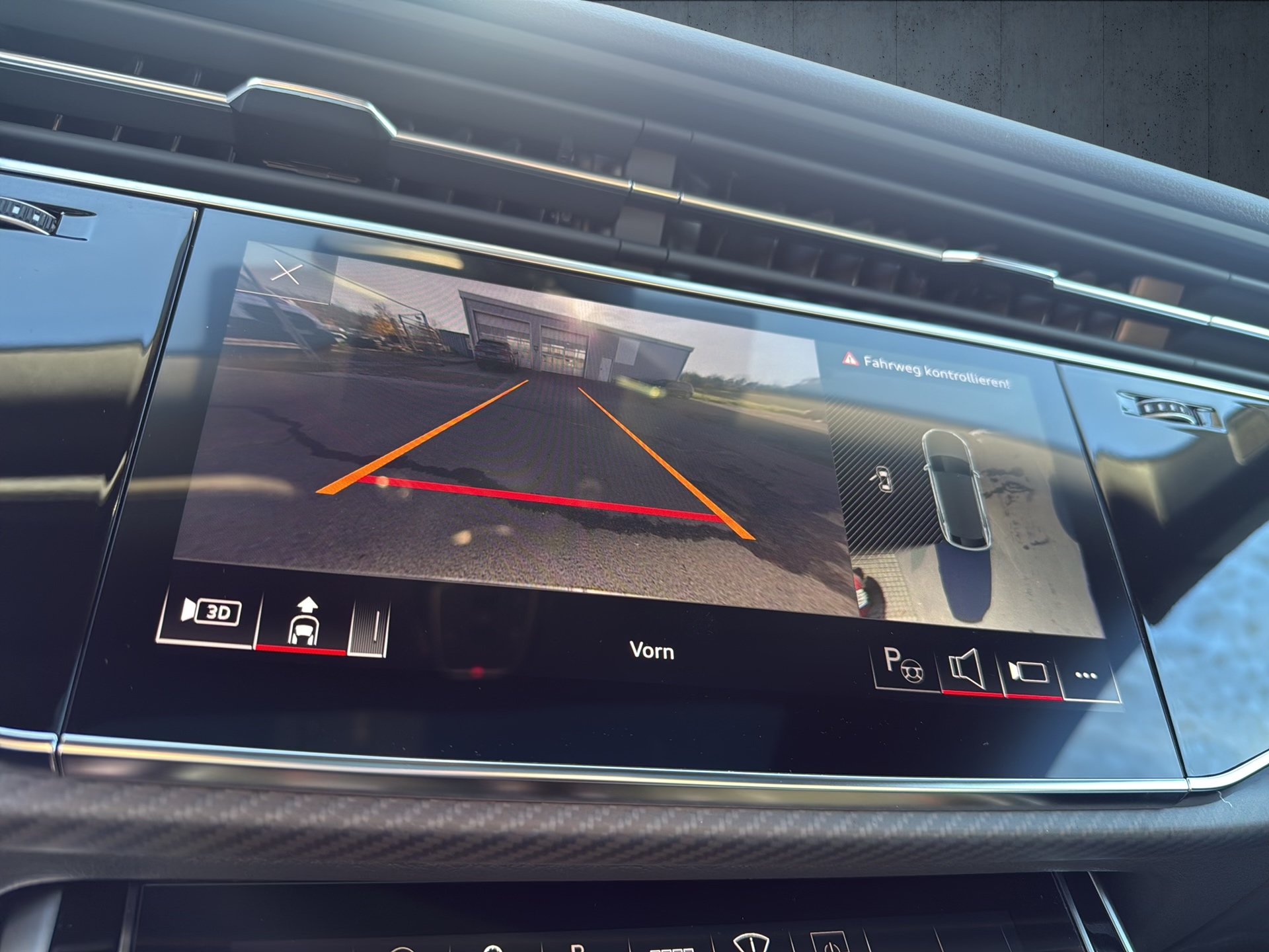 Q8 SUV S line business TDI qu. tiptr.-21