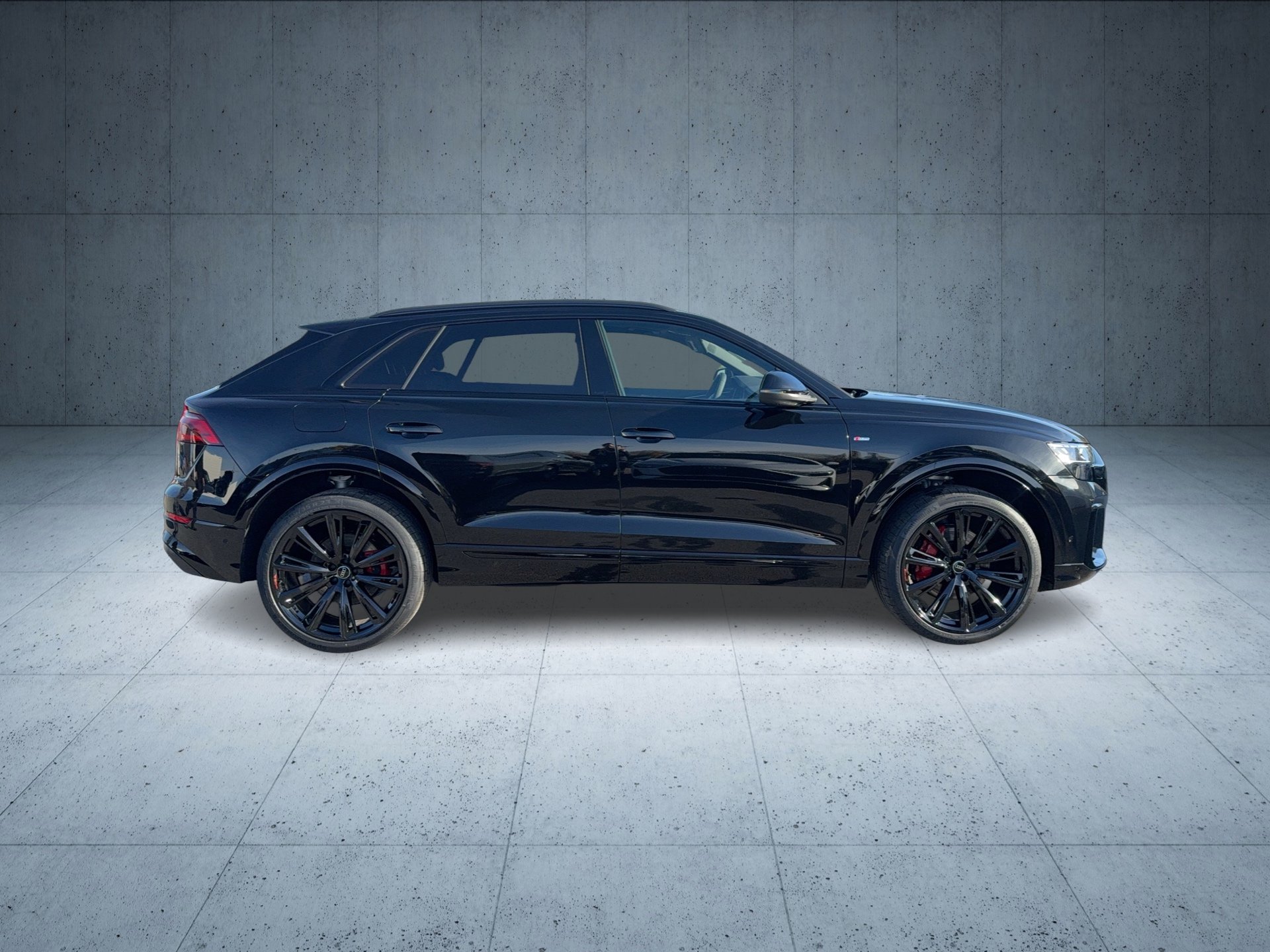 Q8 SUV S line business TDI qu. tiptr.-5