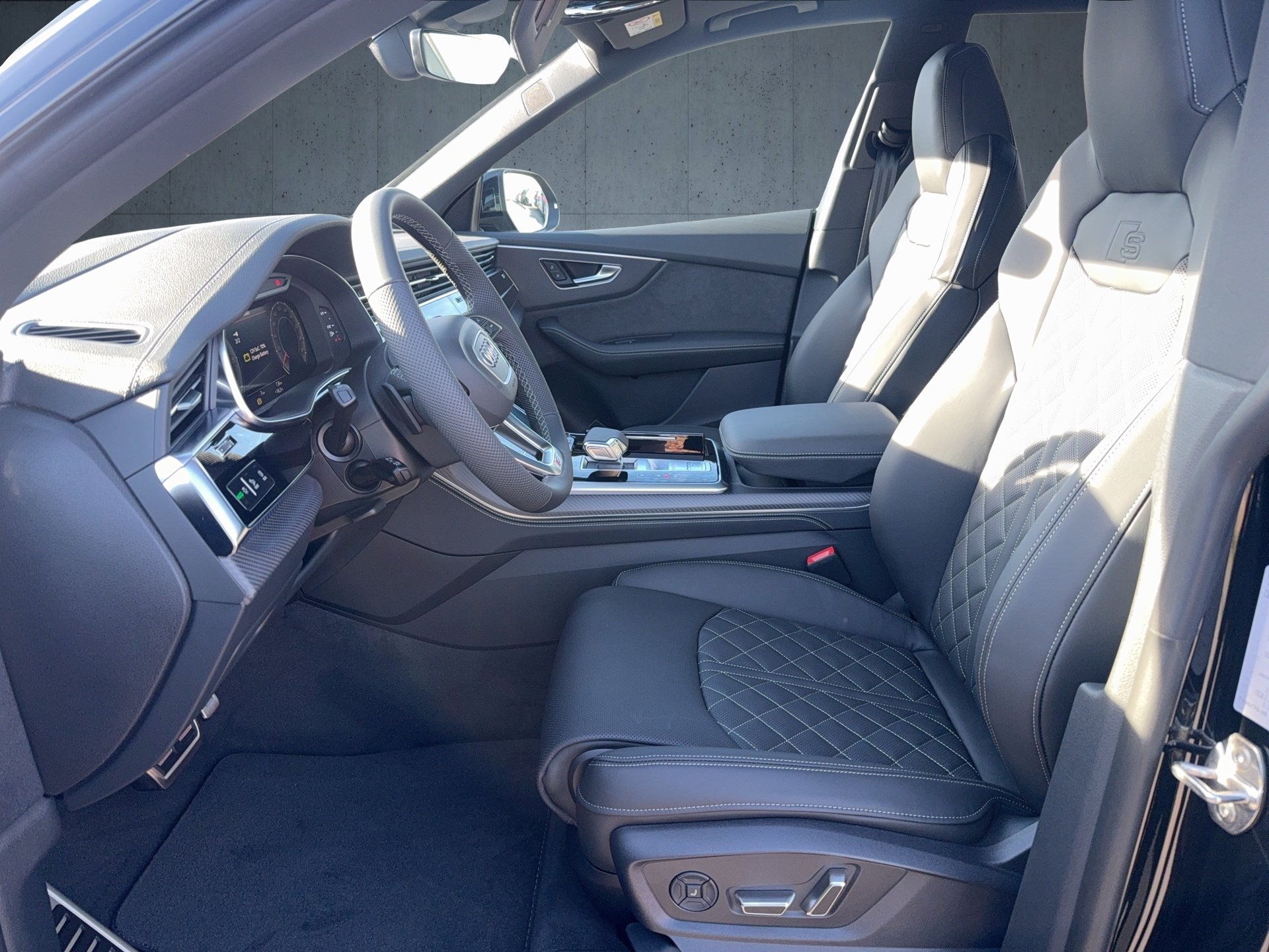 Q8 SUV S line business TDI qu. tiptr.-8