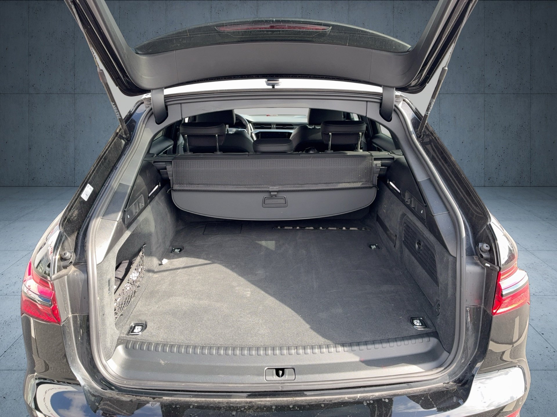 A6 Avant 55 TFSI e Design S line qu S tr.-12