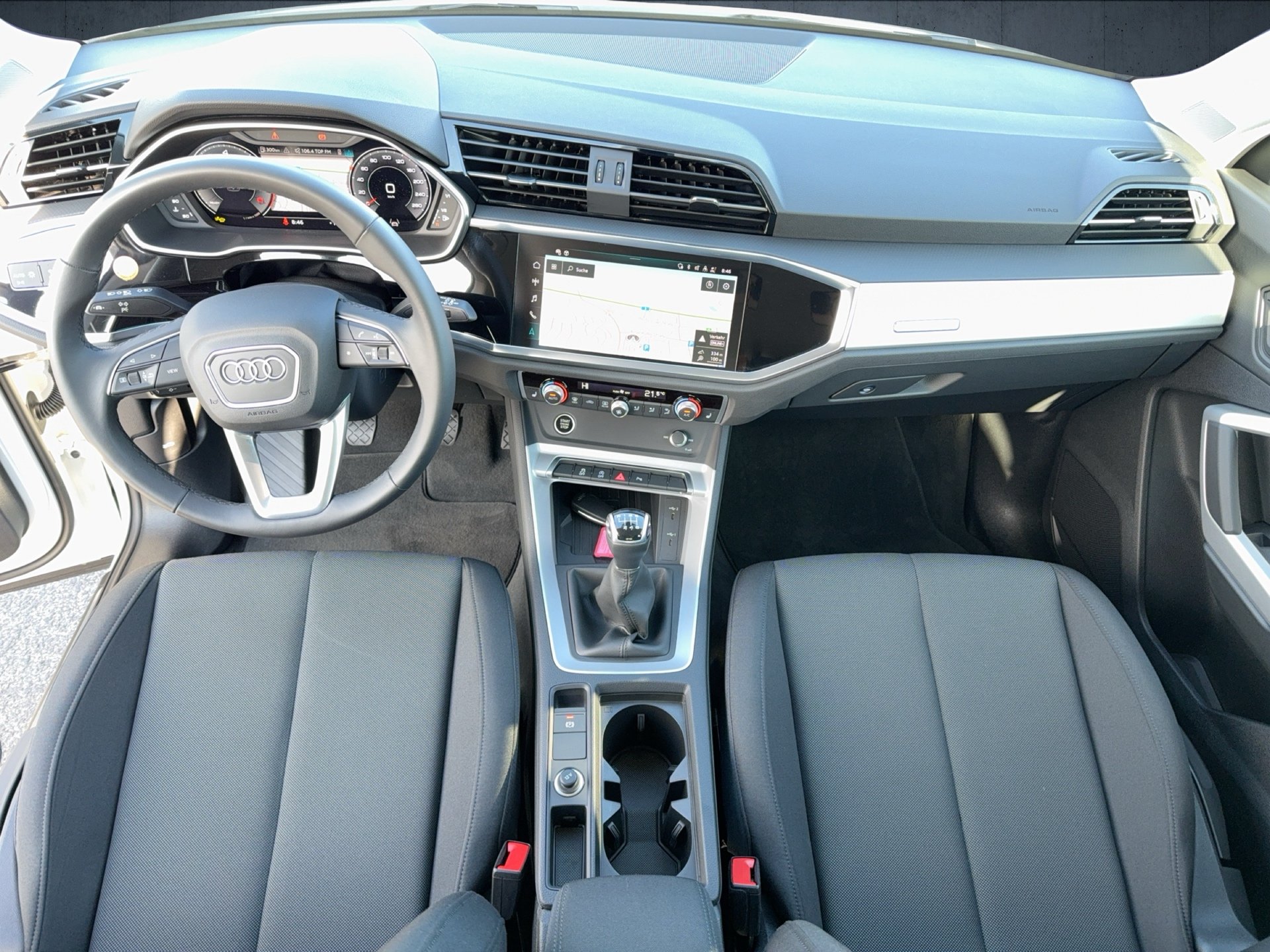 Q3 SUV advanced 35 TFSI Schaltgetriebe-10