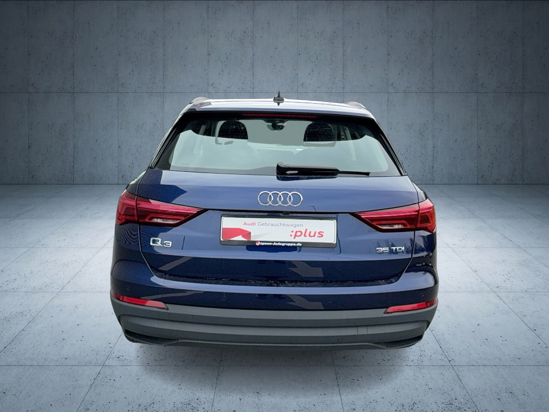 Q3 SUV 35 TDI S tronic-3