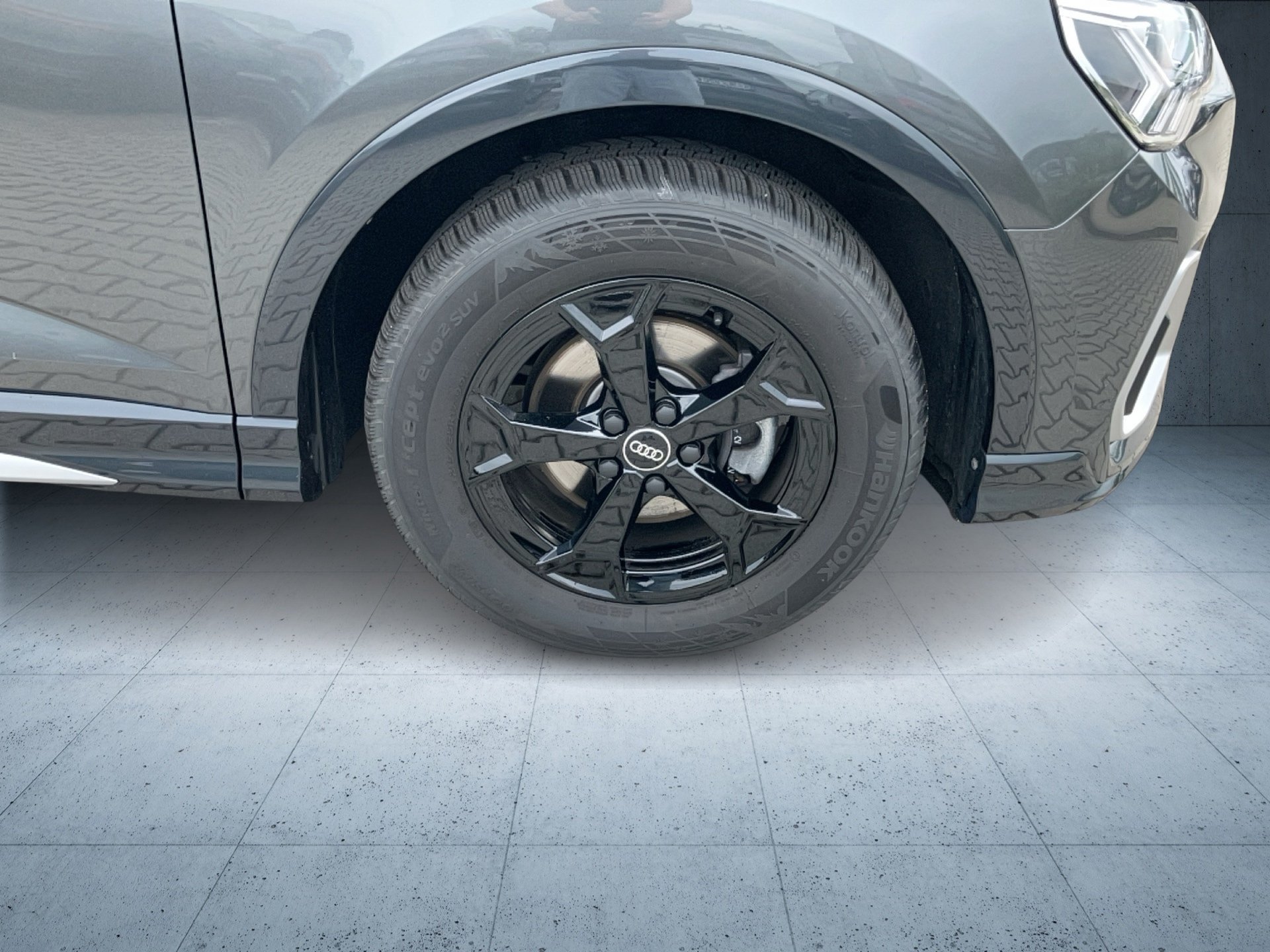 Q3 Sportback S line 35 TDI S tr.-6