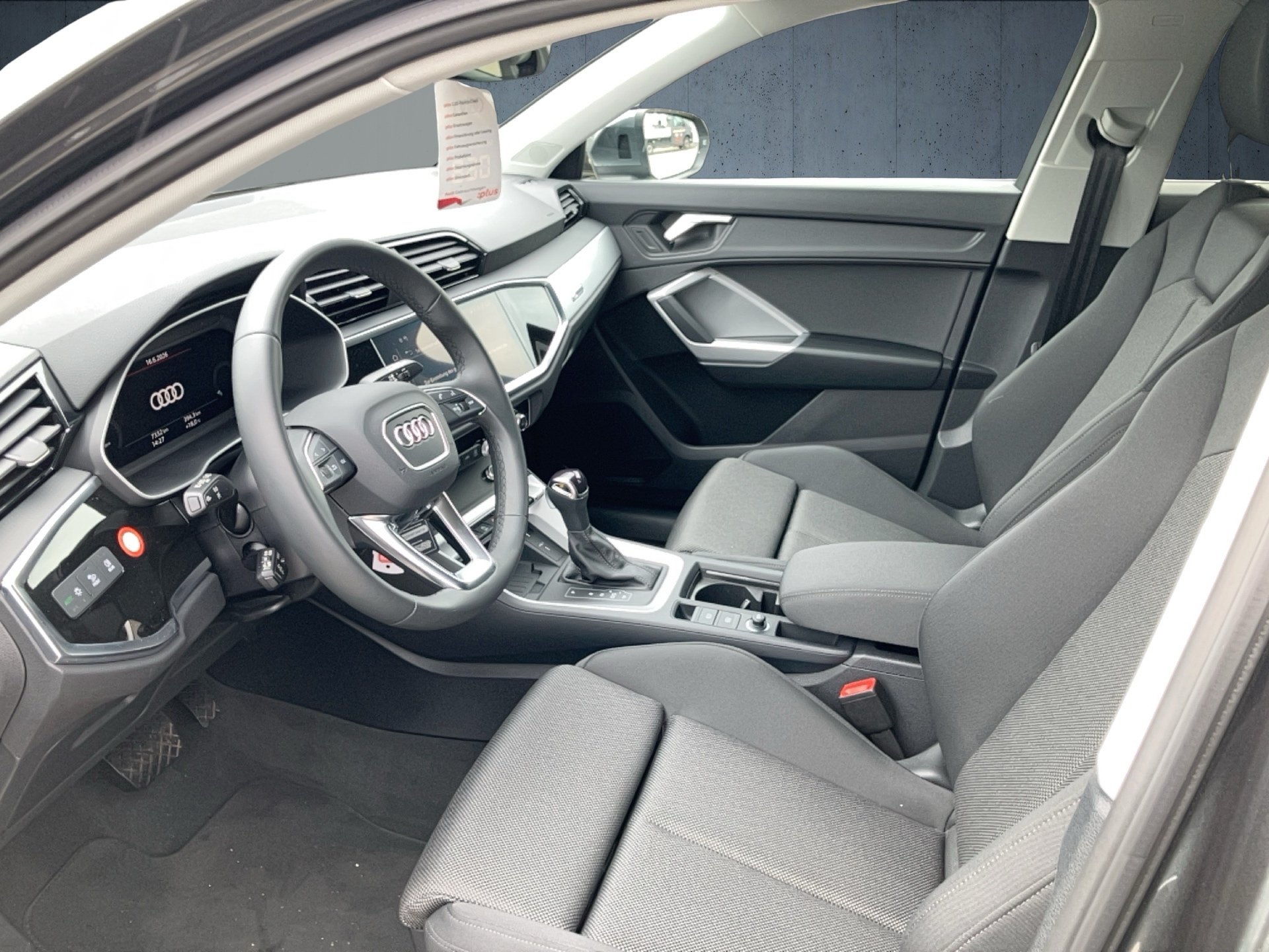 Q3 Sportback S line 35 TDI S tr.-8