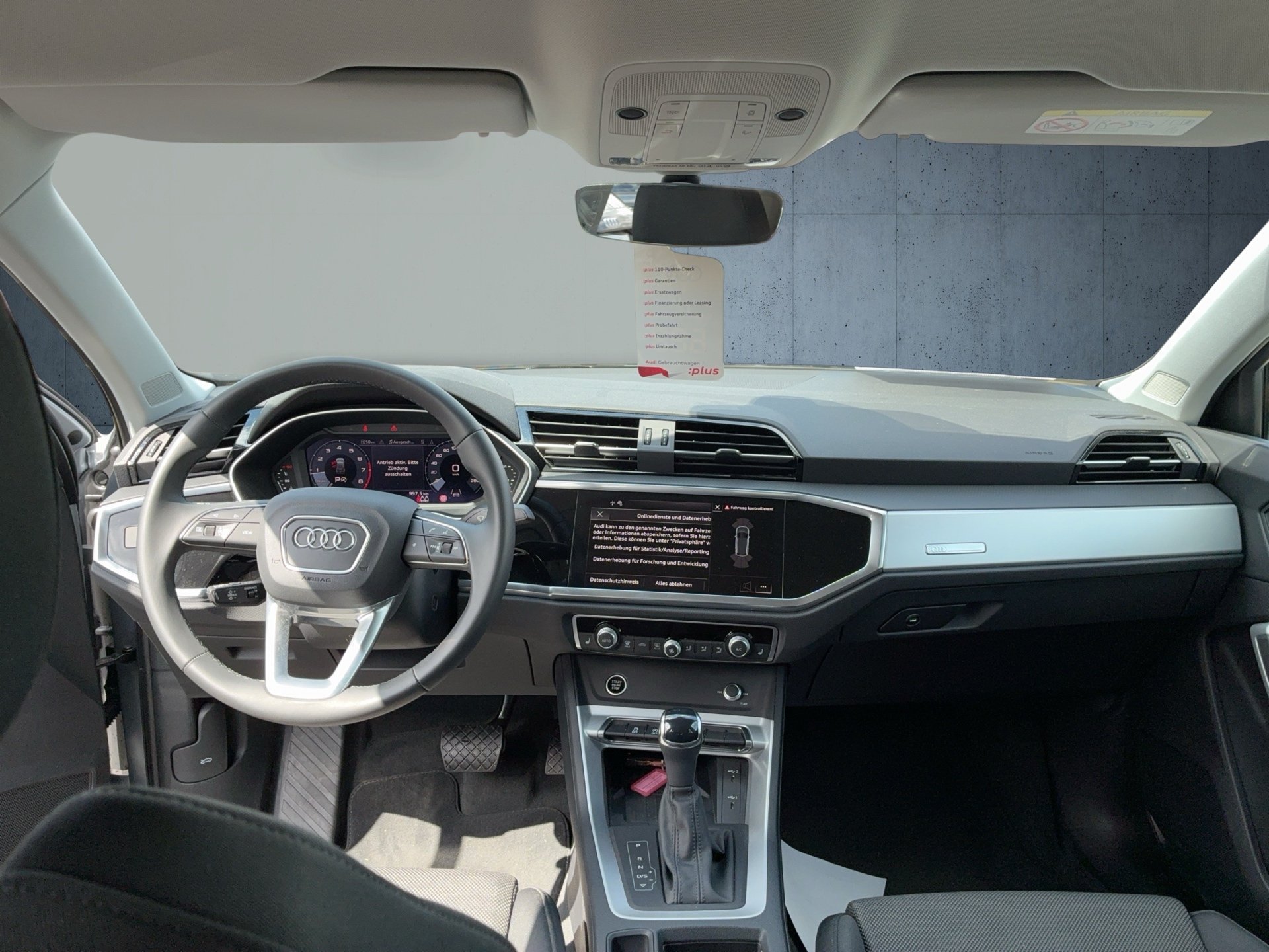 Q3 SUV advanced 35 TFSI S tr.-10
