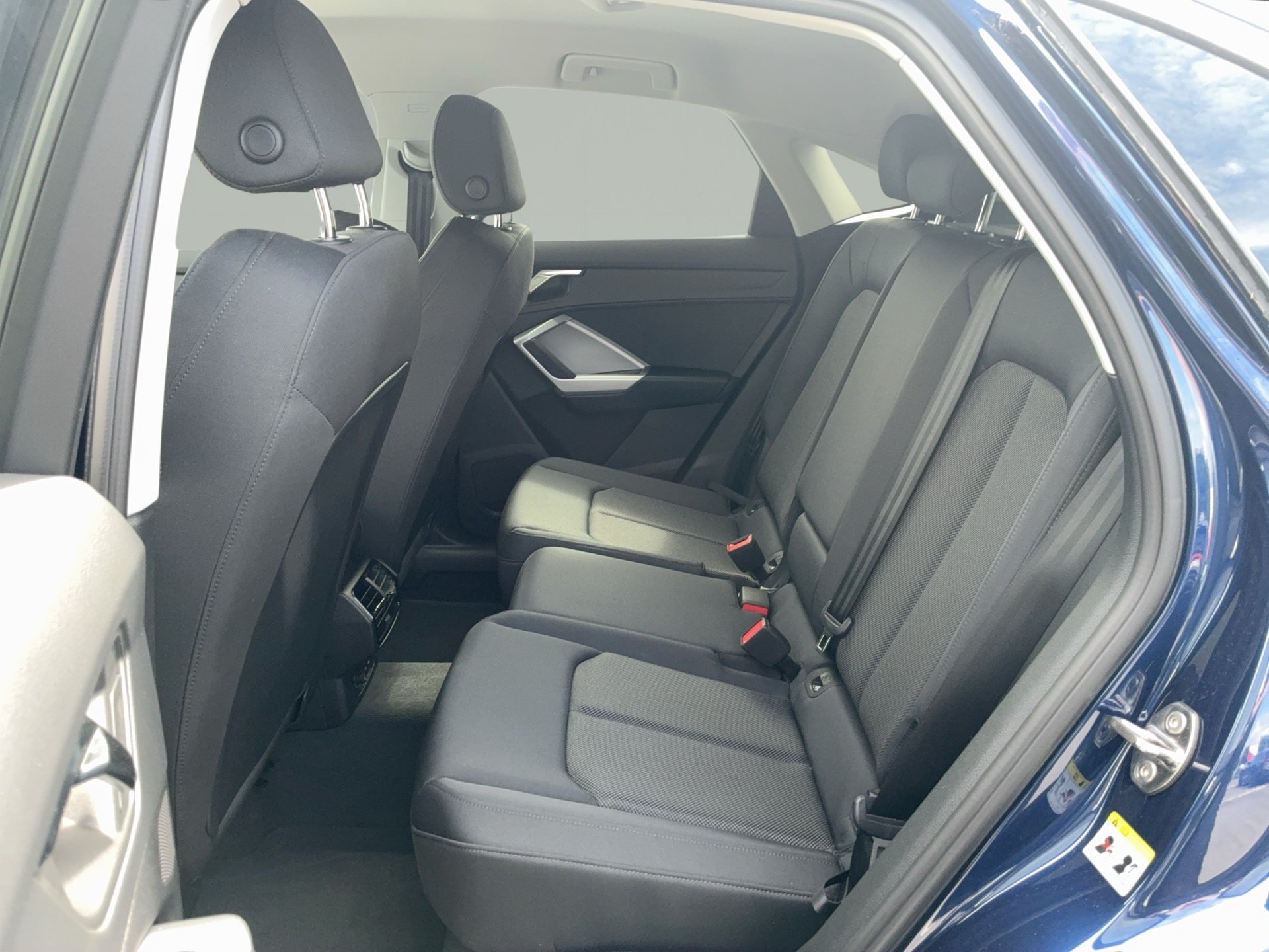 Q3 Sportback S line 35 TFSI S tr.-11