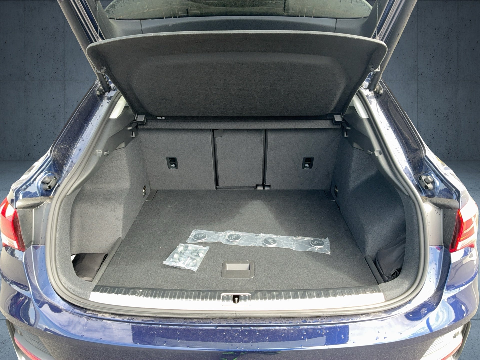 Q3 Sportback S line 35 TFSI S tr.-12