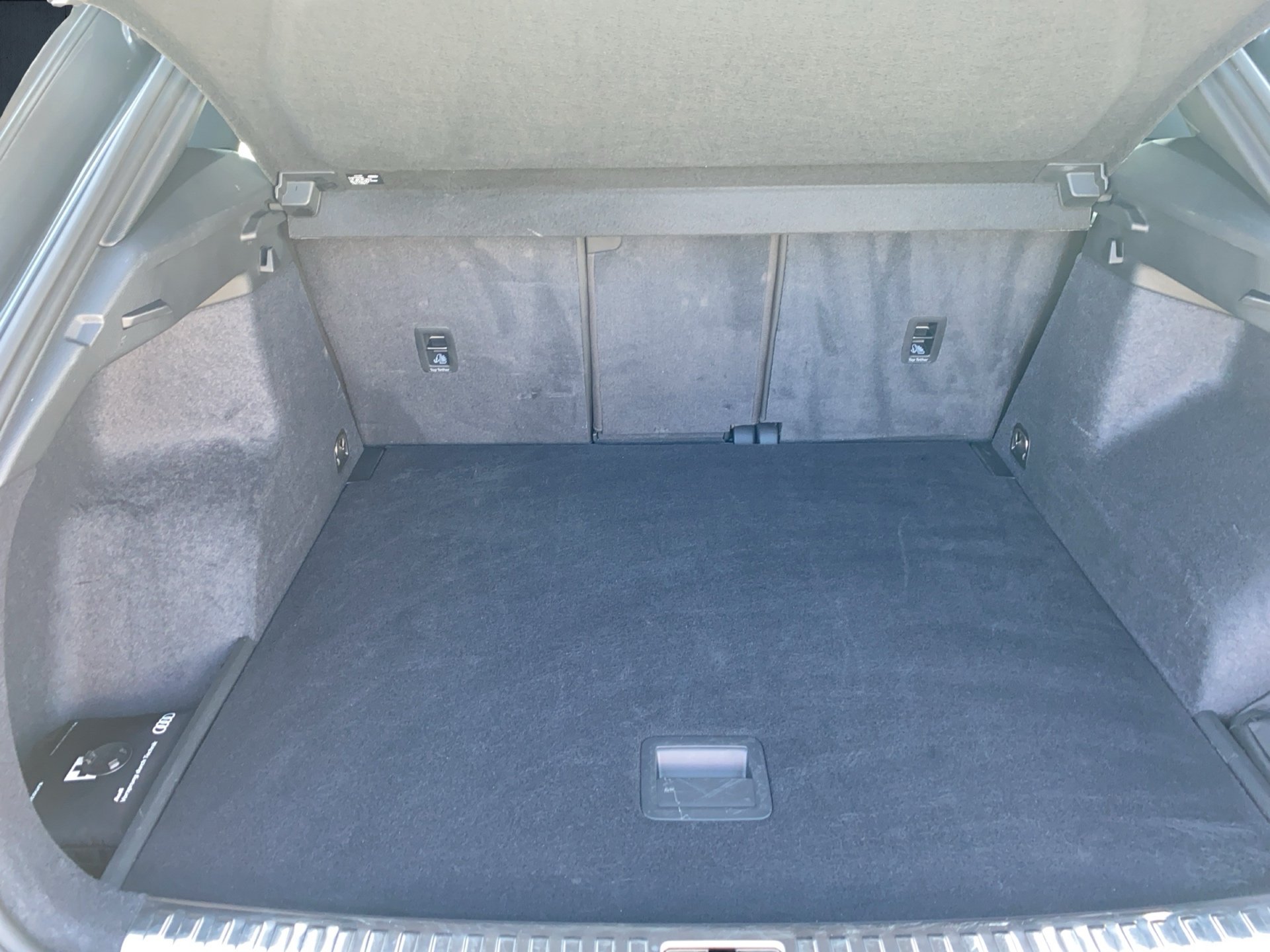Q3 SUV S line 35 TDI S tr.-11