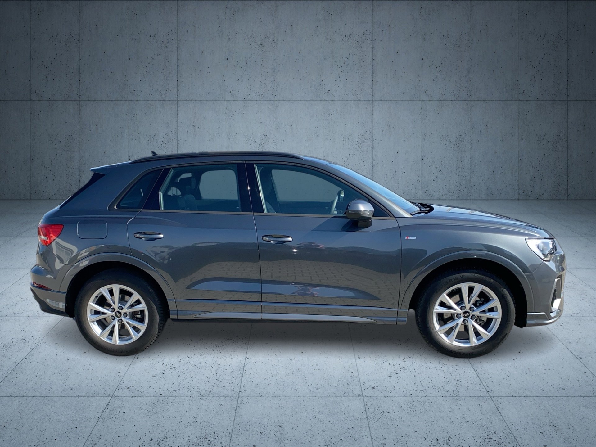 Q3 SUV S line 35 TDI S tr.-4