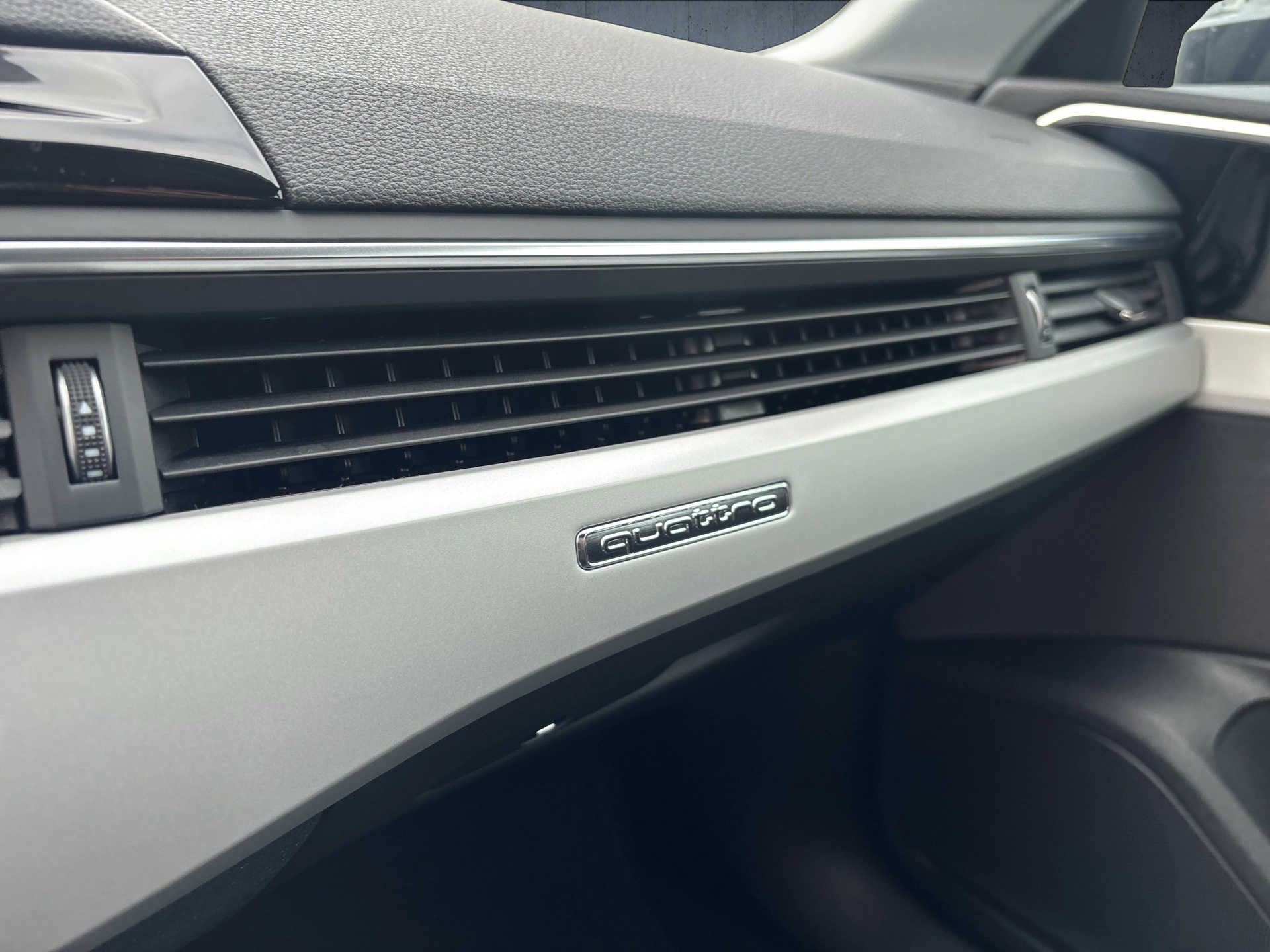 A4 allroad qu. 40 TDI S tr.-16