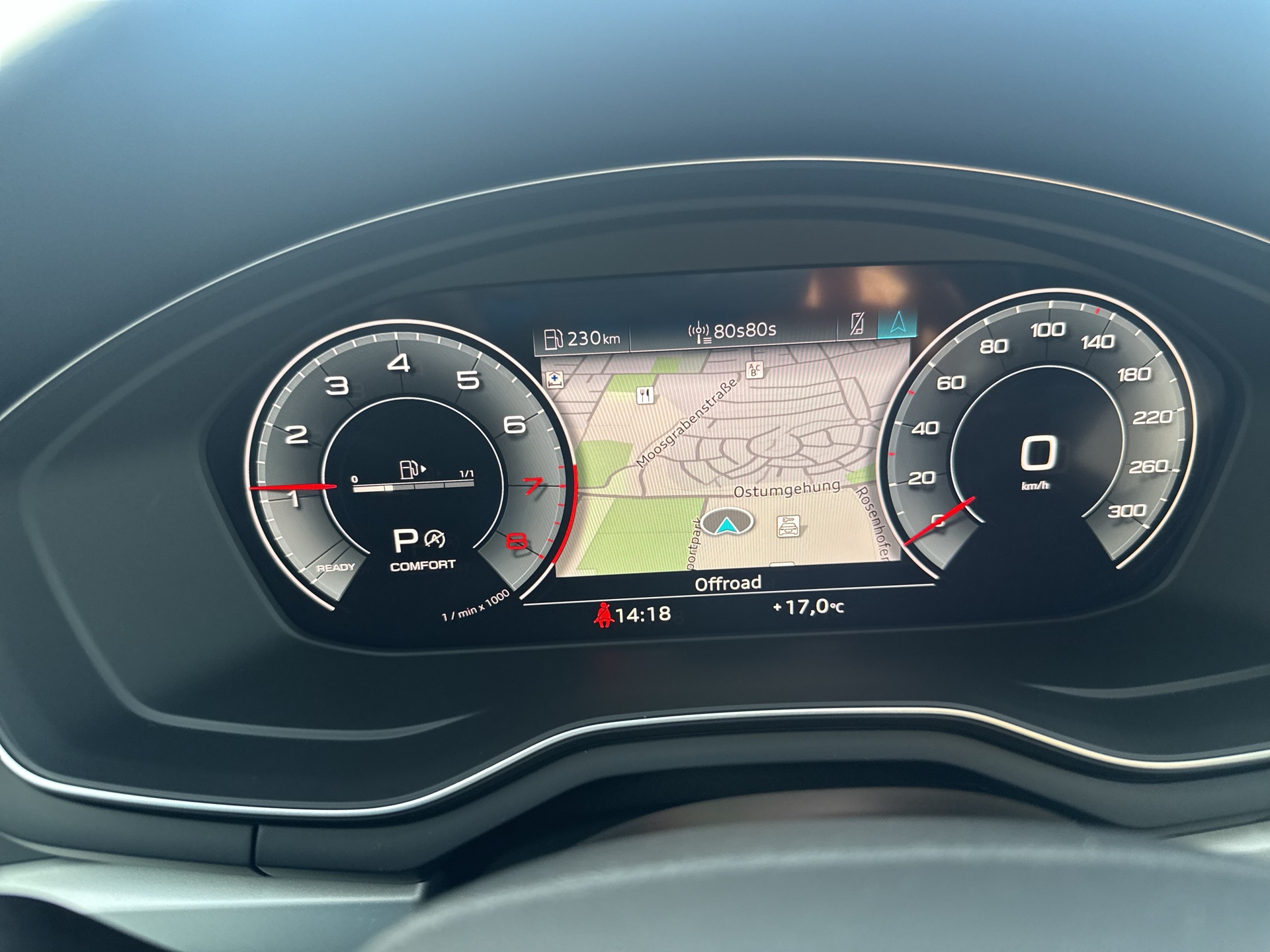 A4 Avant Advanced 45 TFSI qu S tr-17