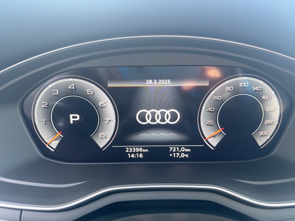 A4 Avant Advanced 45 TFSI qu S tr-8