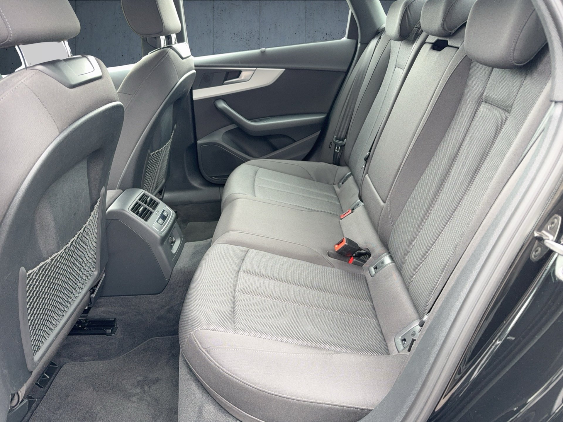 A4 Limousine S line 40 TFSI S tr.-11