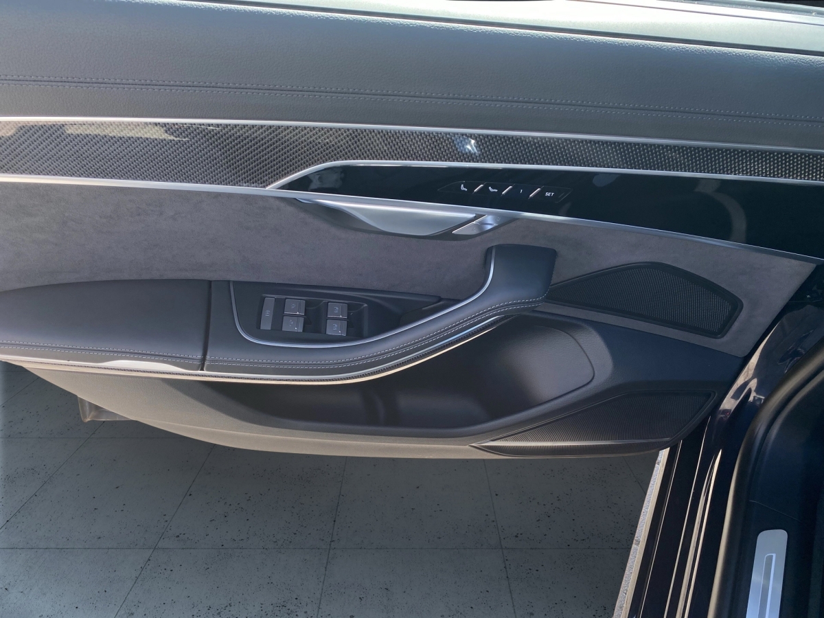 A8 L 60 TFSI e qu. tiptr.-16