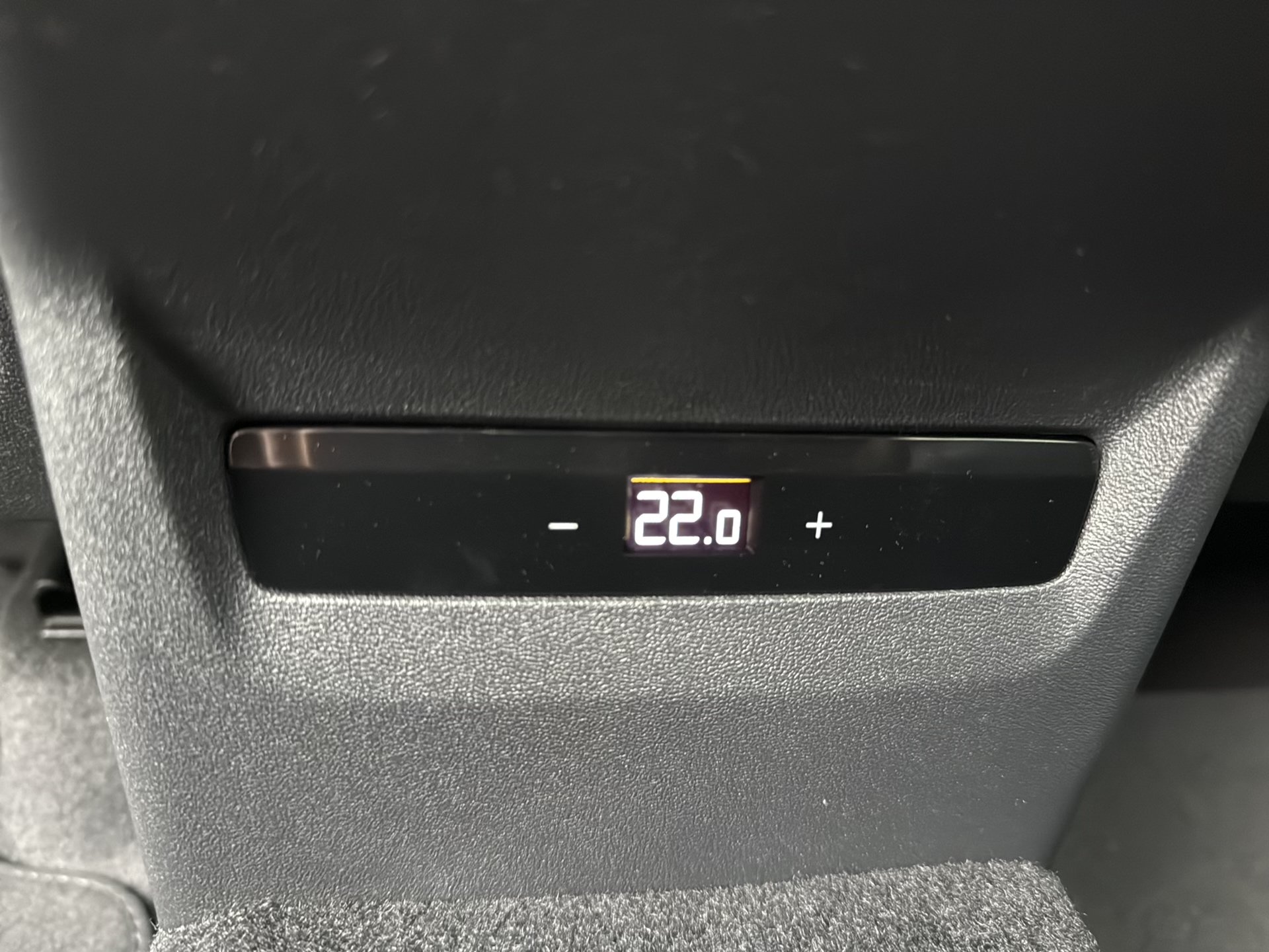 Q3 SUV e-hybrid S tr.-14