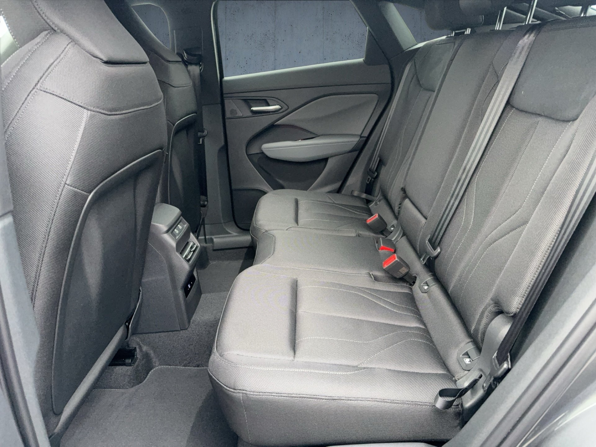 Q3 Sportback TFSI S tr.-11