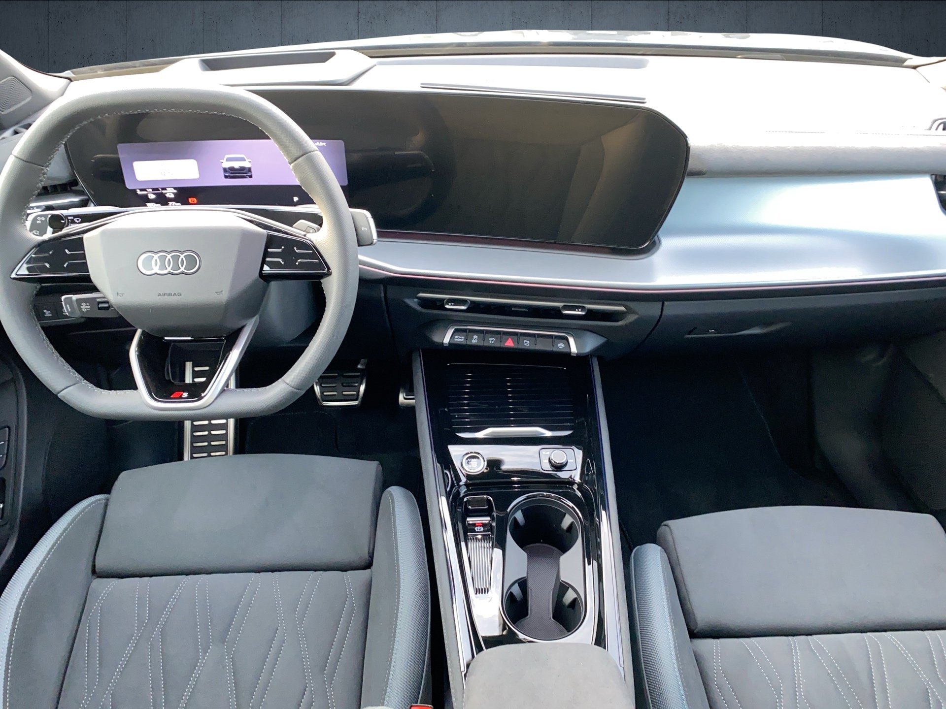 Q3 SUV e-hybrid S tr.-10